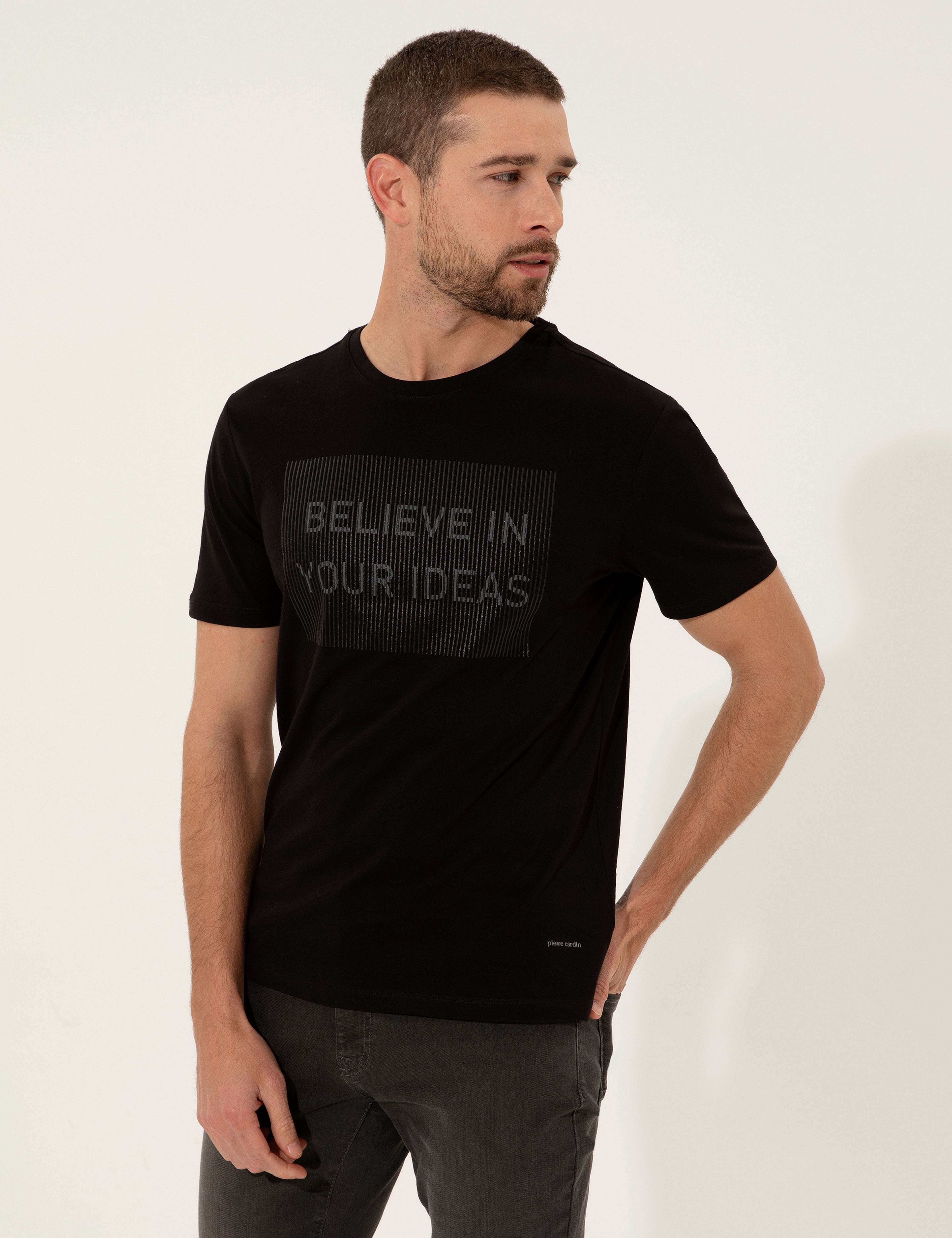 Siyah Slim Fit Baskılı Bisiklet Yaka Tişört - Image 3
