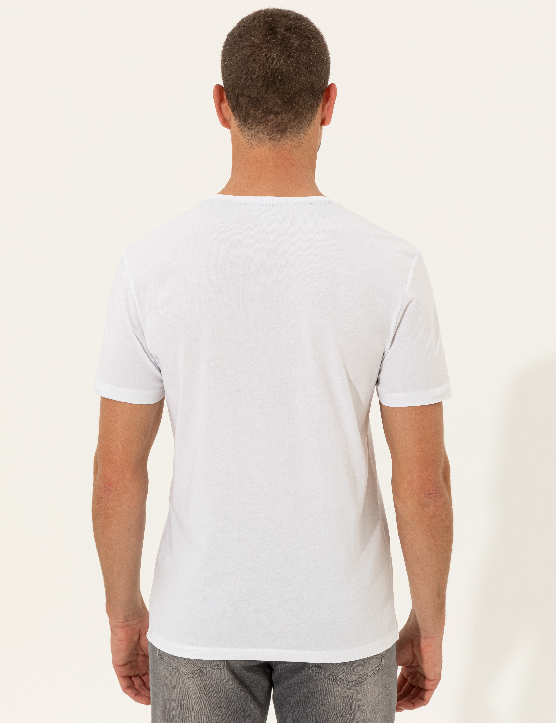 Beyaz Slim Fit Bisiklet Yaka Tişört - Image 5