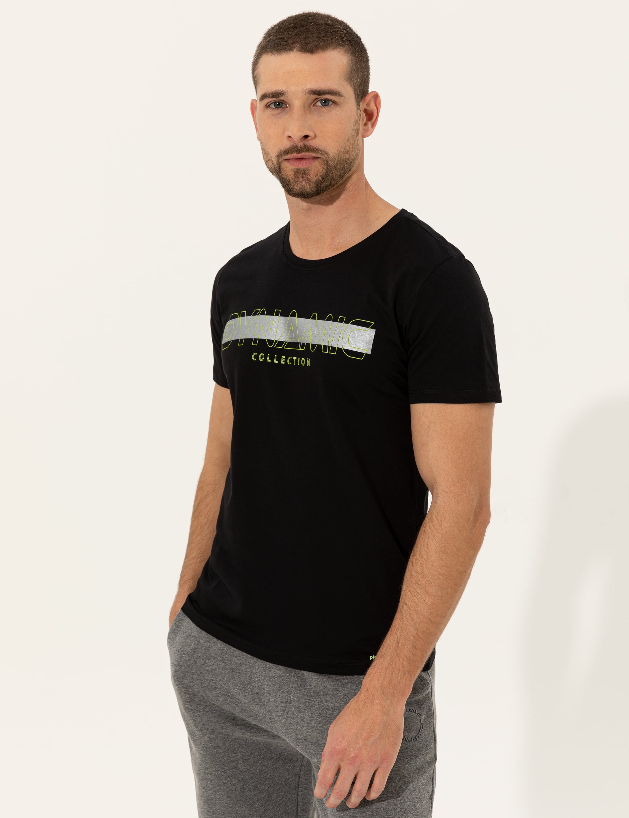Siyah Slim Fit Baskılı Bisiklet Yaka Tişört
