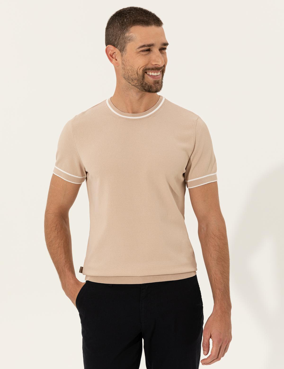 Bej Slim Fit Bisiklet Yaka Triko Tişört