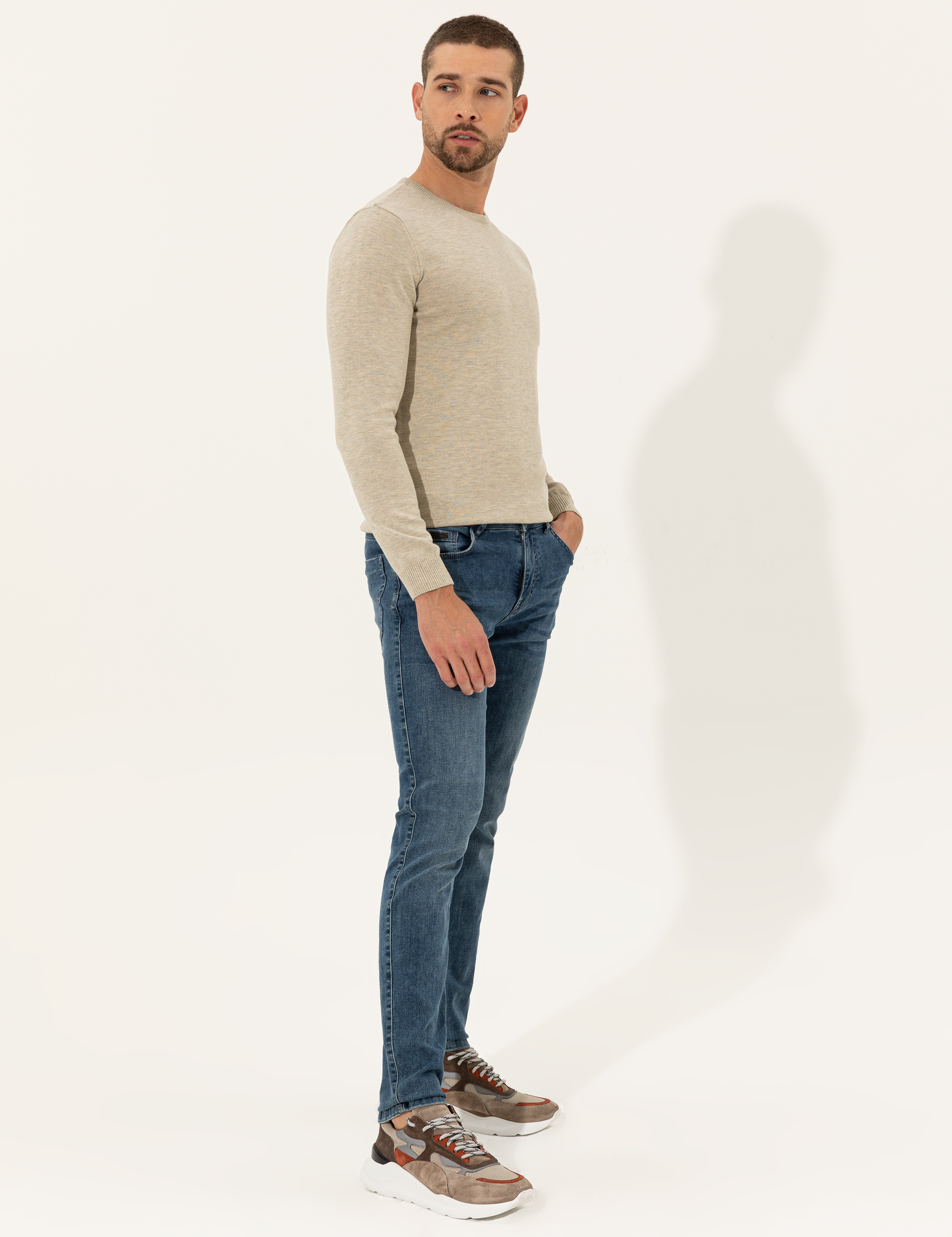 Kum Melanj Slim Fit Bisiklet Yaka Basic Triko Kazak