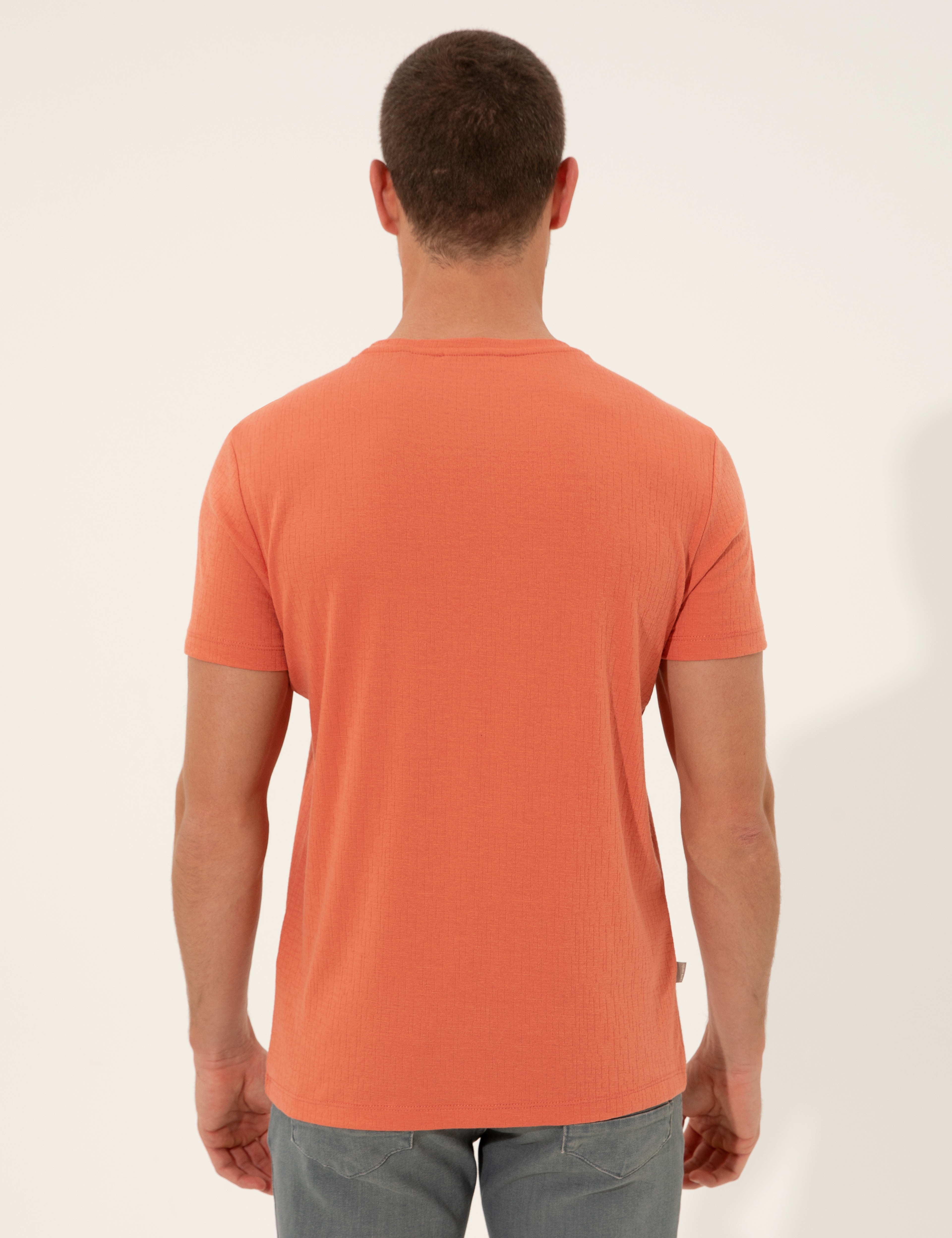 Turuncu Slim Fit Baskılı Bisiklet Yaka Tişört