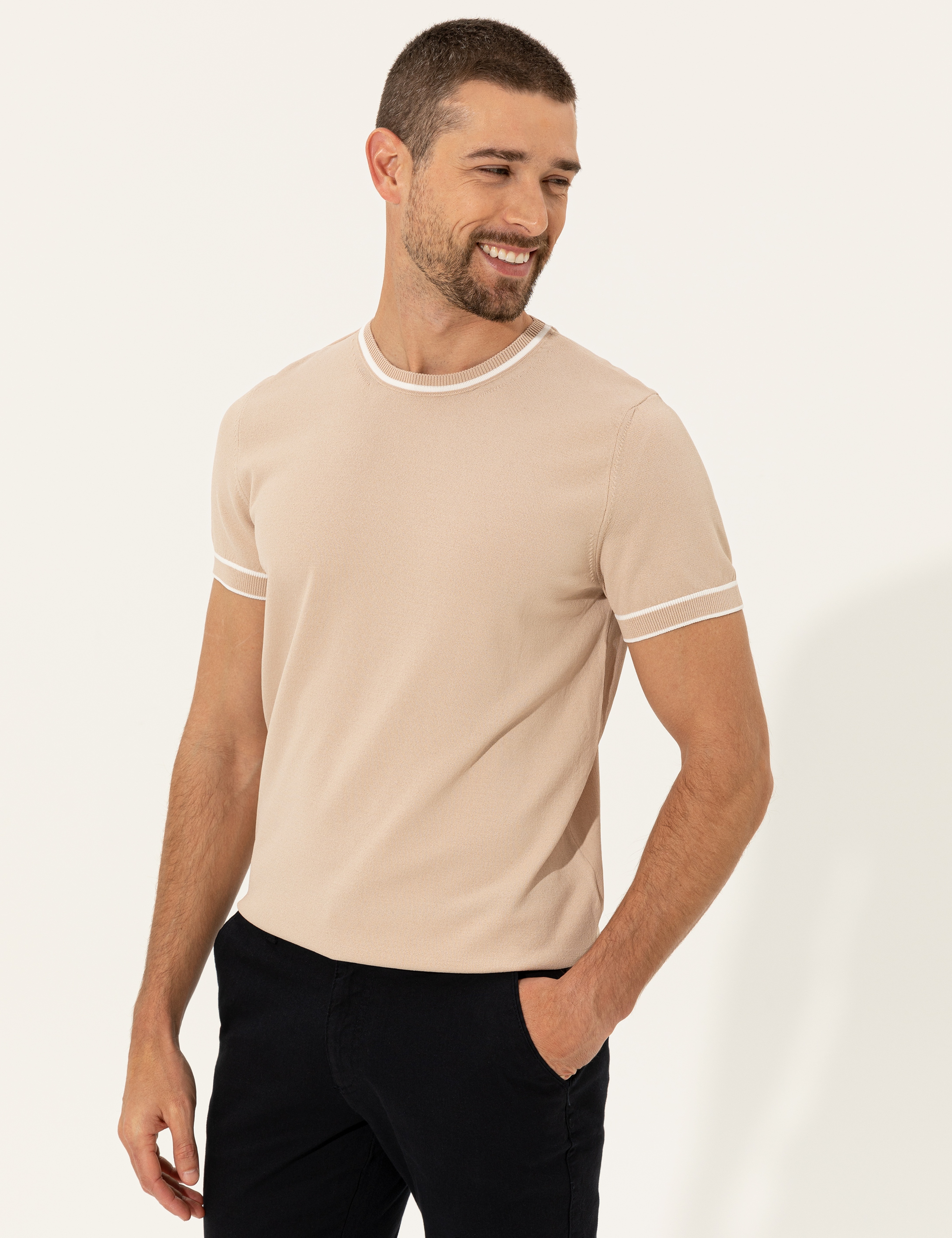 Bej Slim Fit Bisiklet Yaka Triko Tişört - Image 3