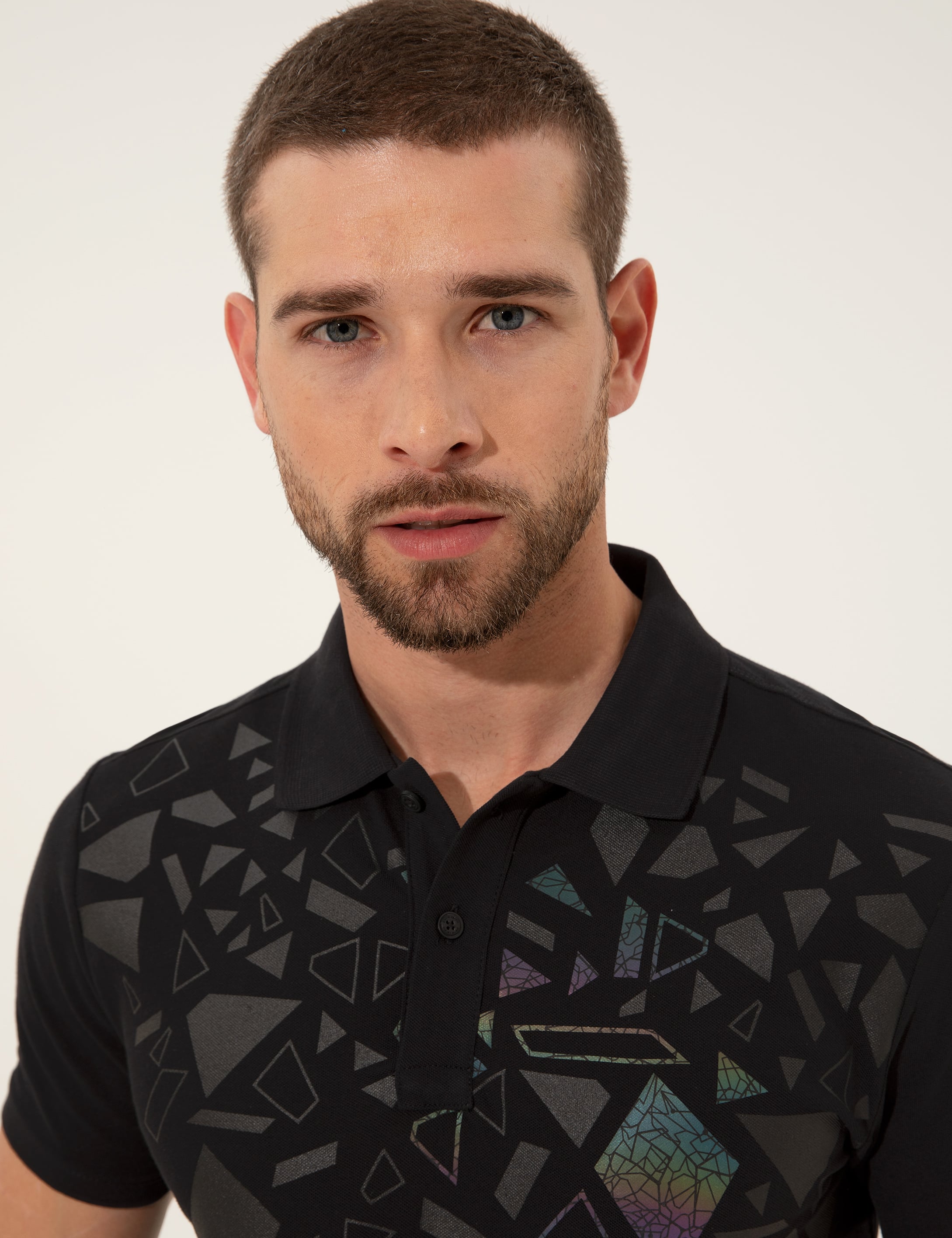 Siyah Slim Fit Polo Yaka Tişört - Image 3