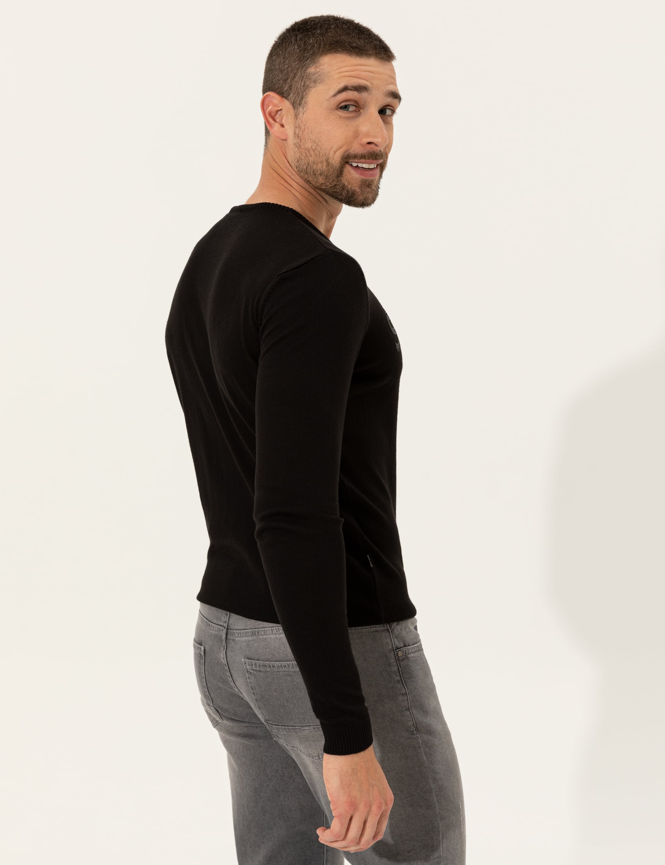 Siyah Slim Fit Bisiklet Yaka Triko Kazak - Image 5