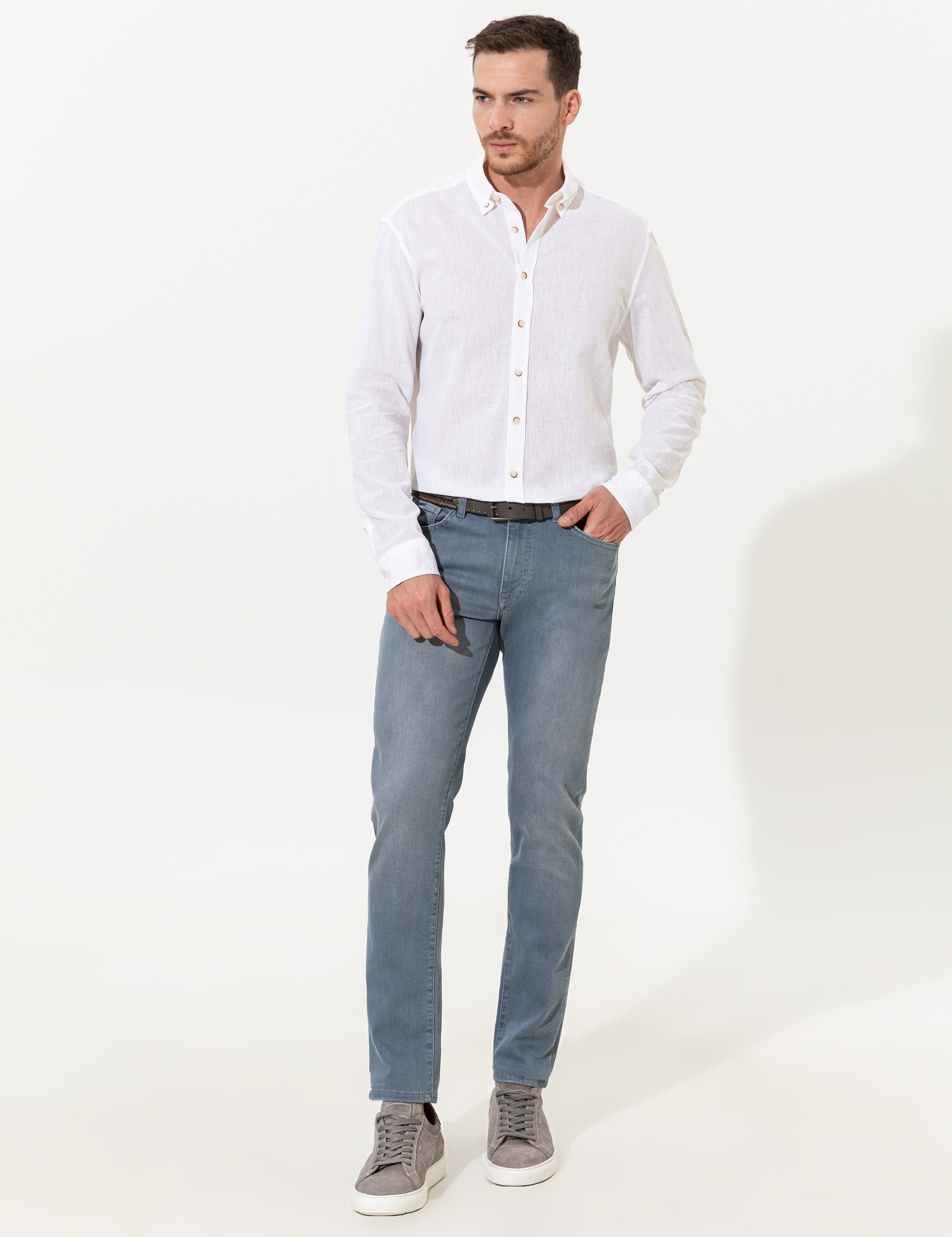 Beyaz Regular Fit Uzun Kollu Gömlek - Image 4