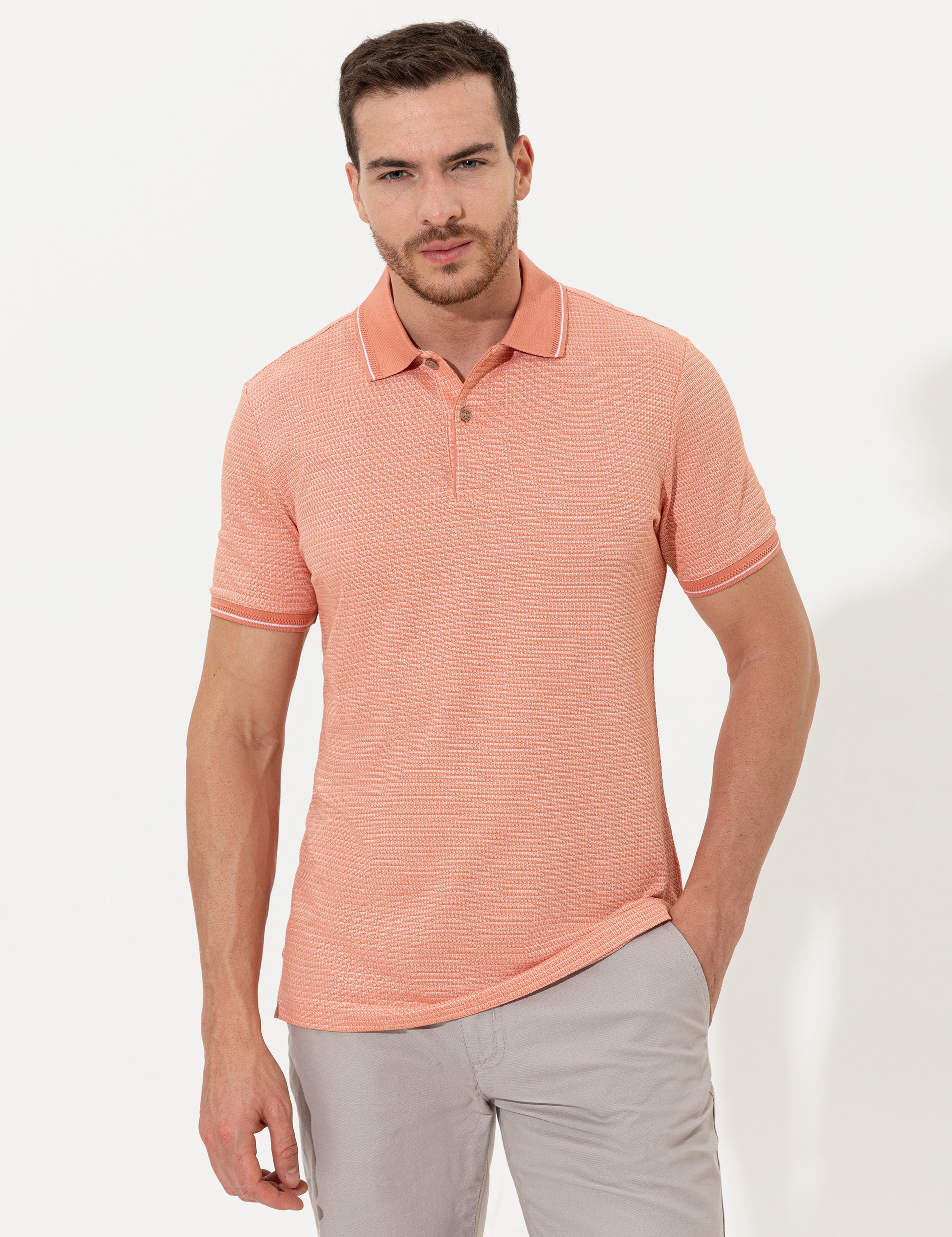 Coral Dokulu Slim Fit Polo Yaka Tişört - Image 1