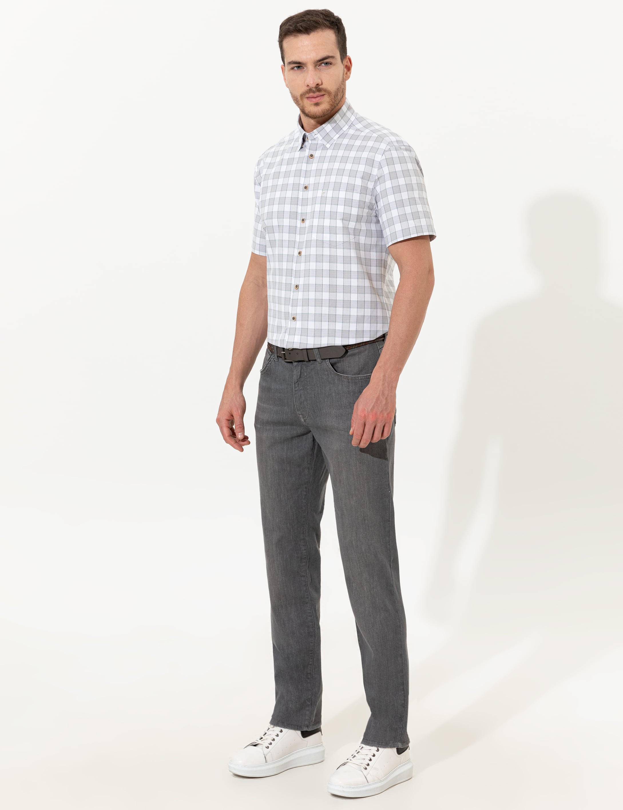 Gri Regular Fit Kısa Kollu Gömlek - Image 4