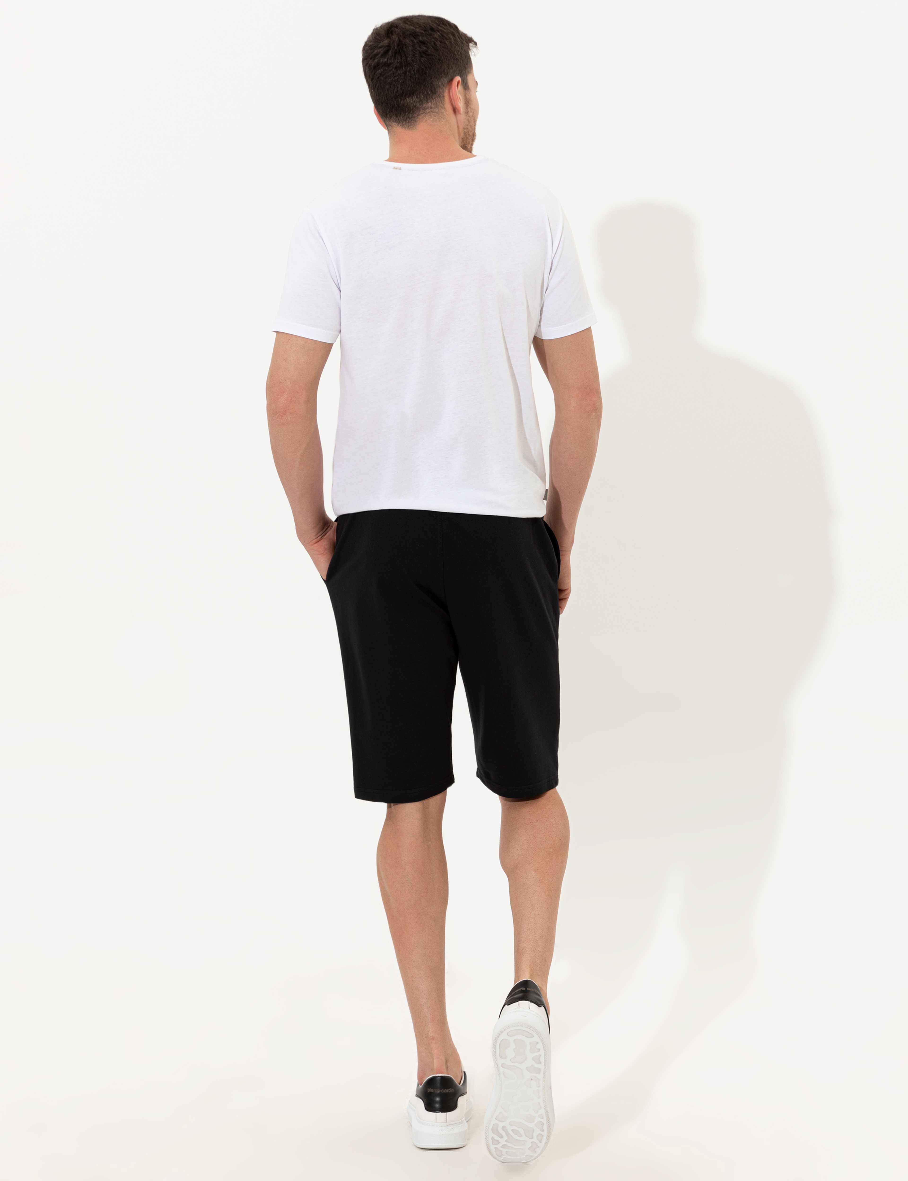 Siyah Slim Fit Örme Şort - Image 4