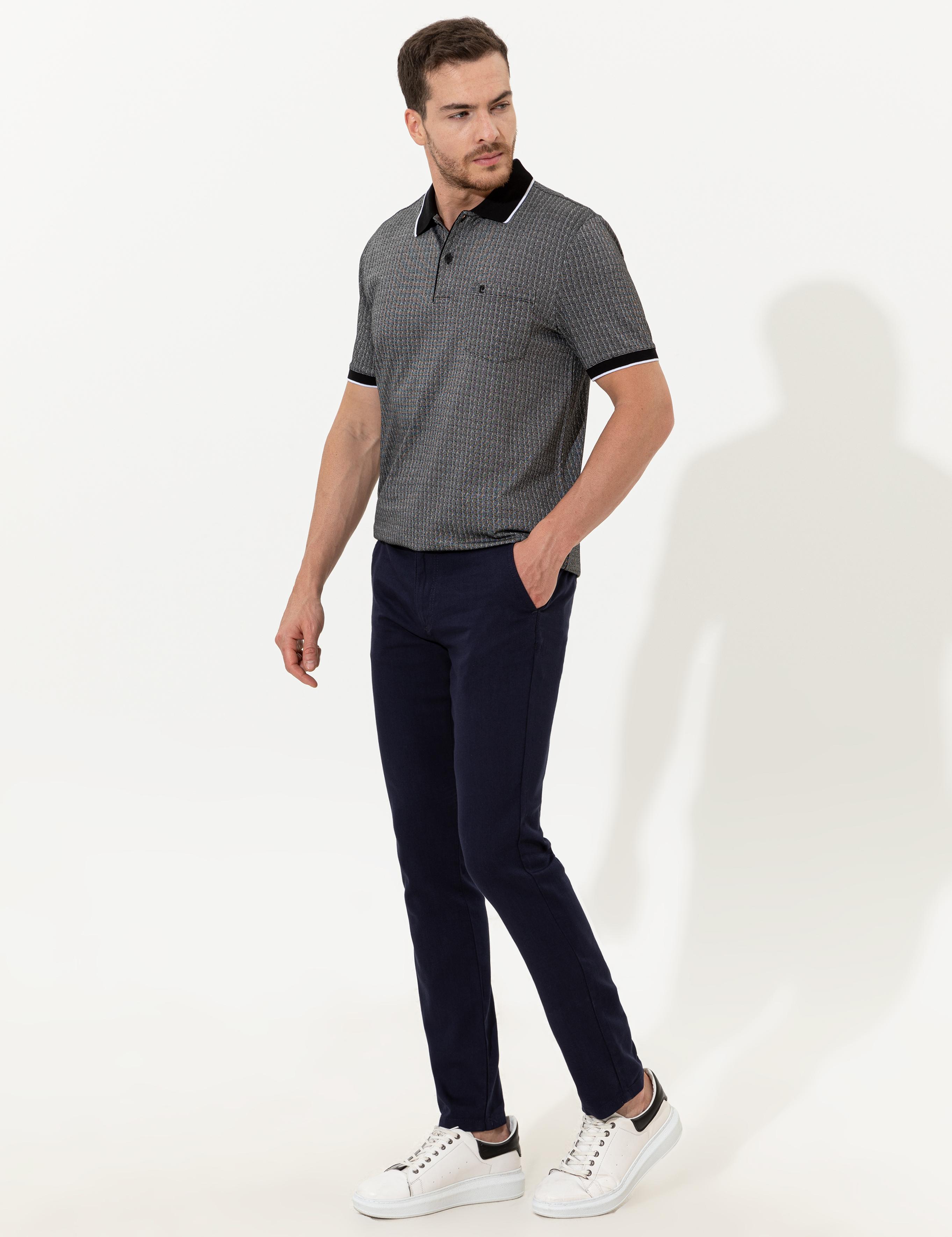 Siyah Regular Fit Polo Yaka Cepli Tişört