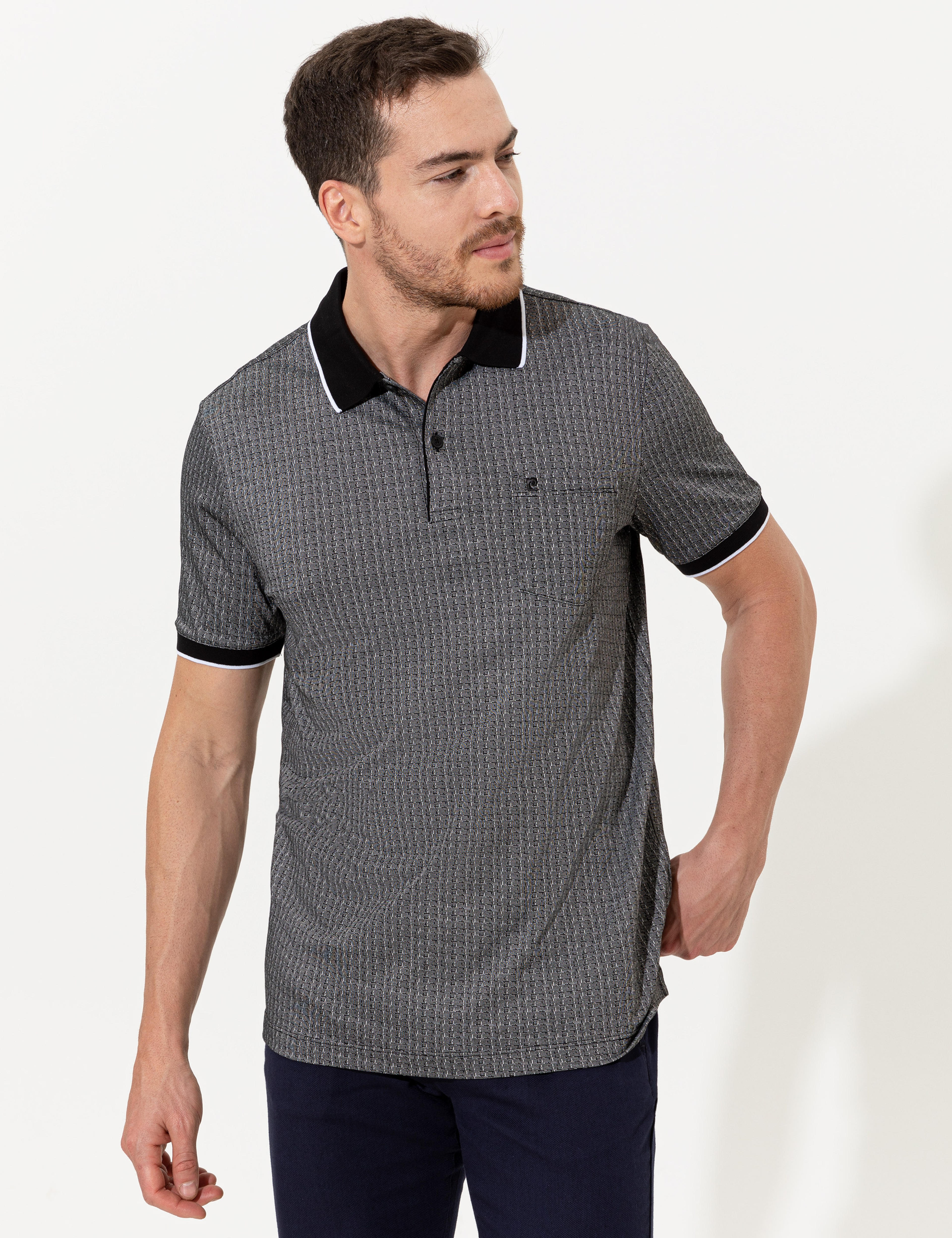Siyah Regular Fit Polo Yaka Cepli Tişört - Image 3