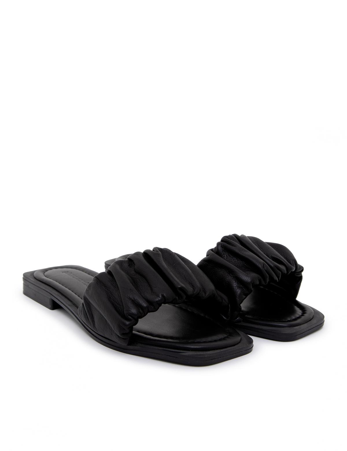 Siyah Deri Terlik - 50251983016