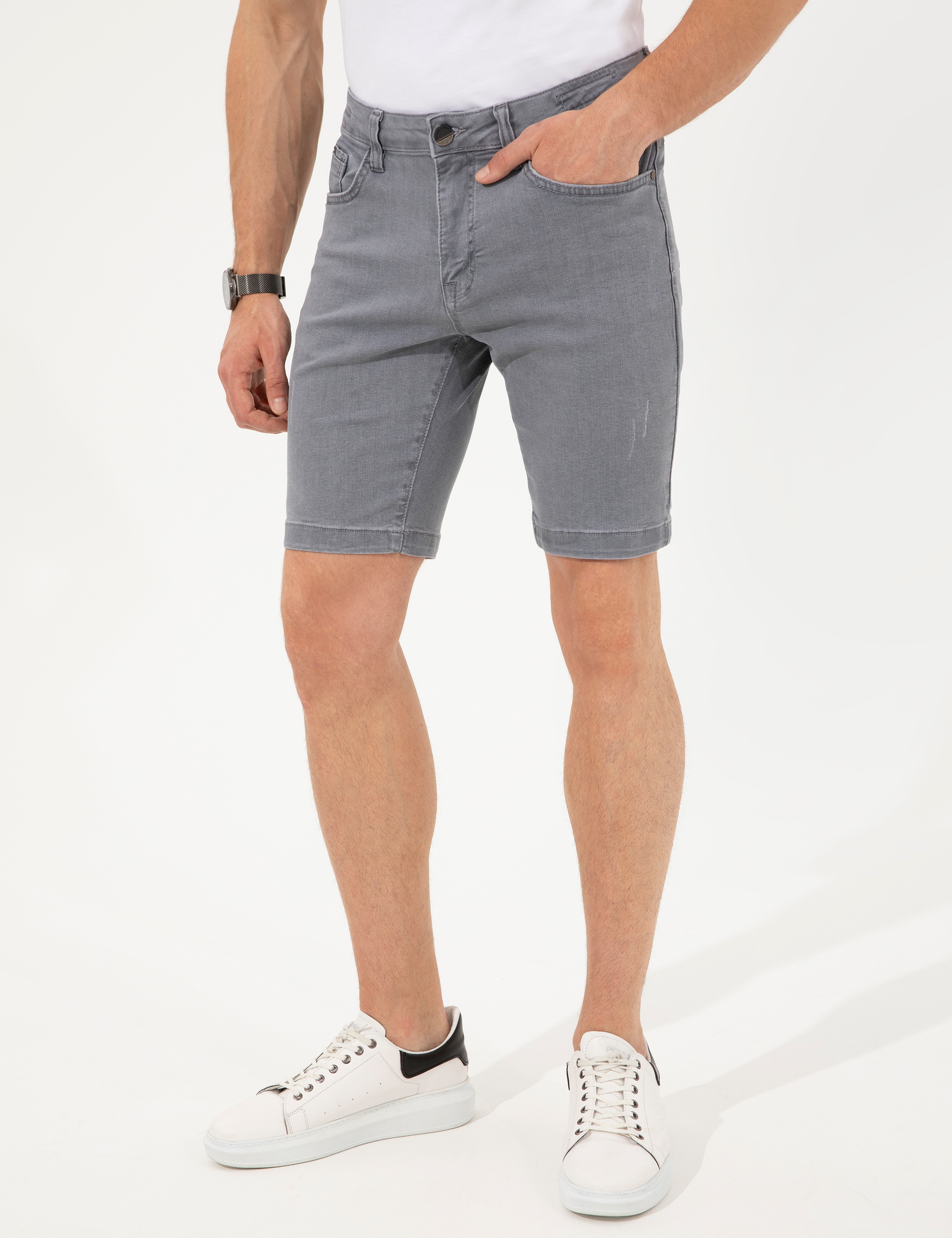 Açık Gri Slim Fit Jean Şort - Image 2