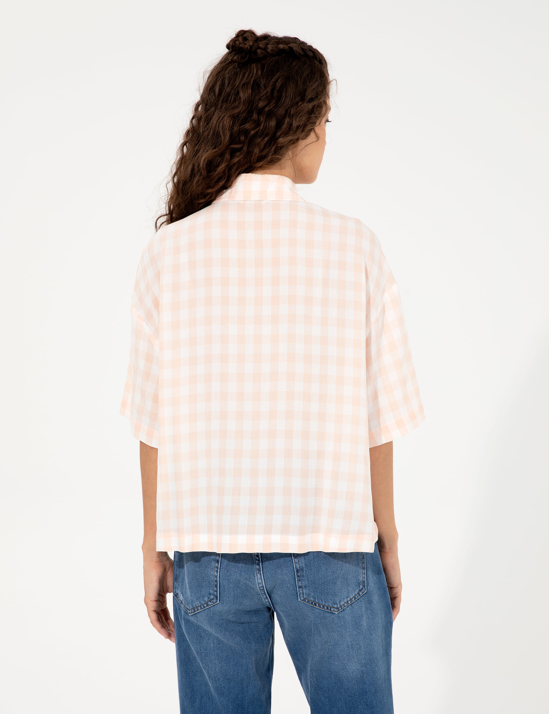 Pembe Kareli Crop Kısa Kollu Gömlek - Image 5