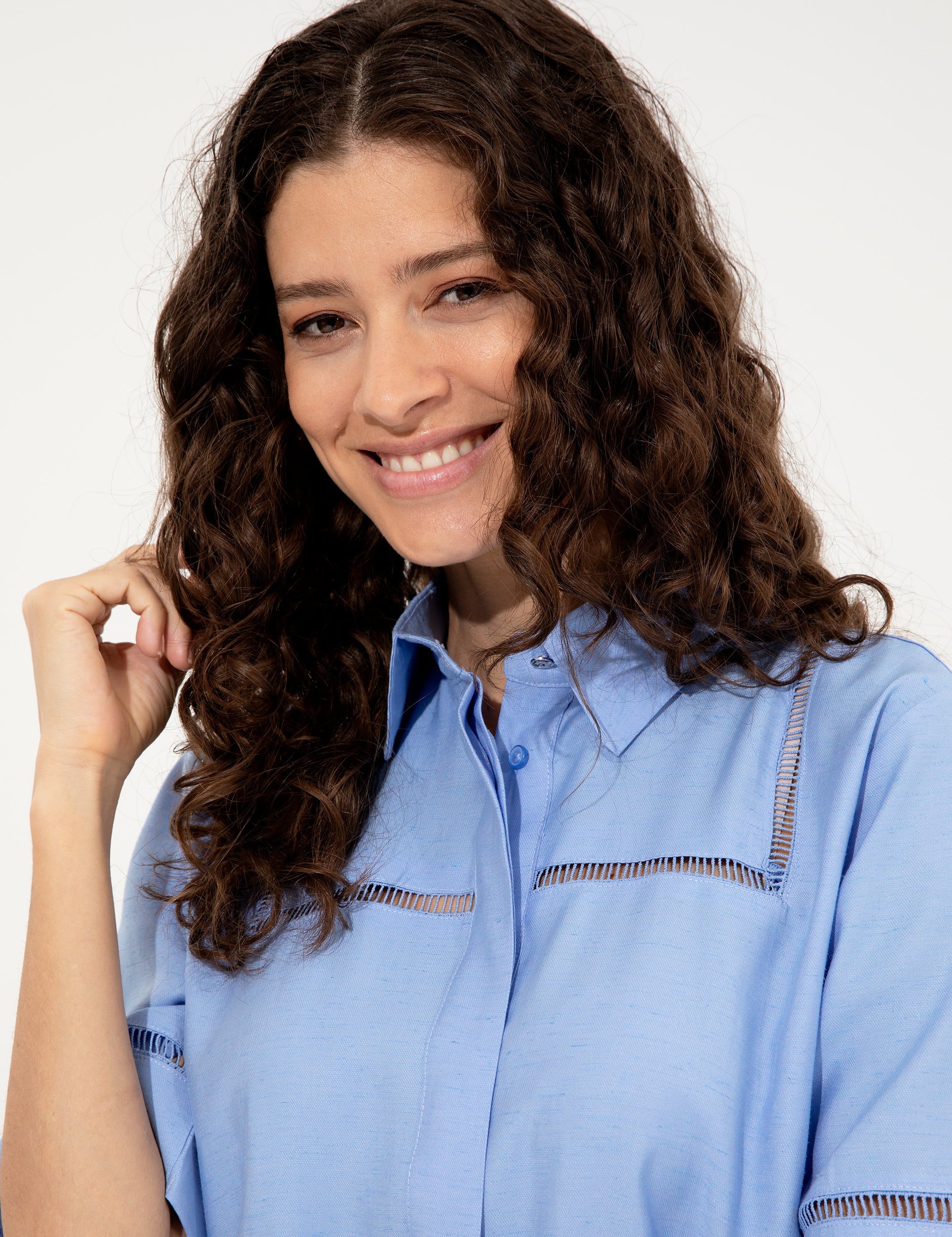Mavi Comfort Fit Kısa Kollu Gömlek - Image 2