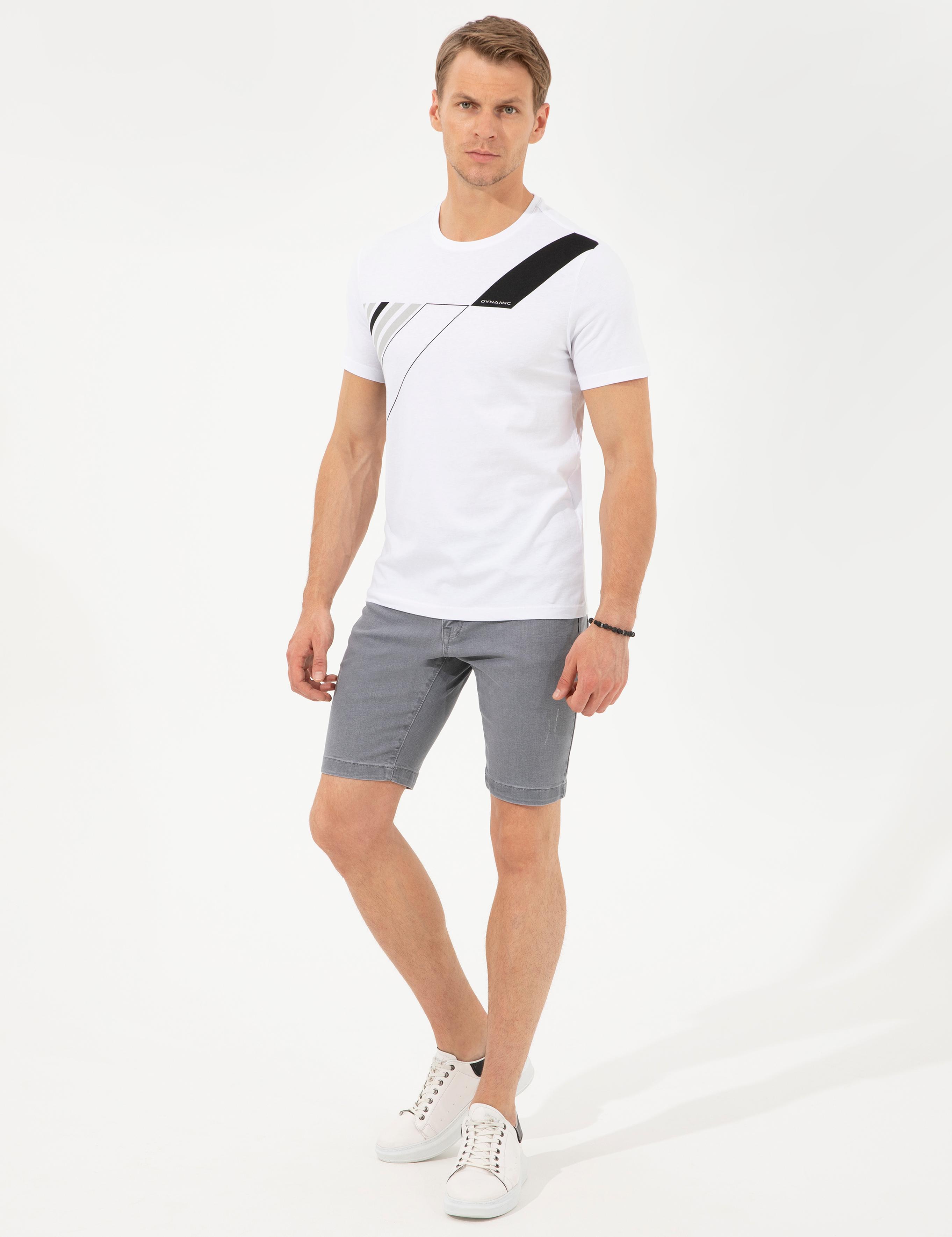 Beyaz Slim Fit Bisiklet Yaka Tişört