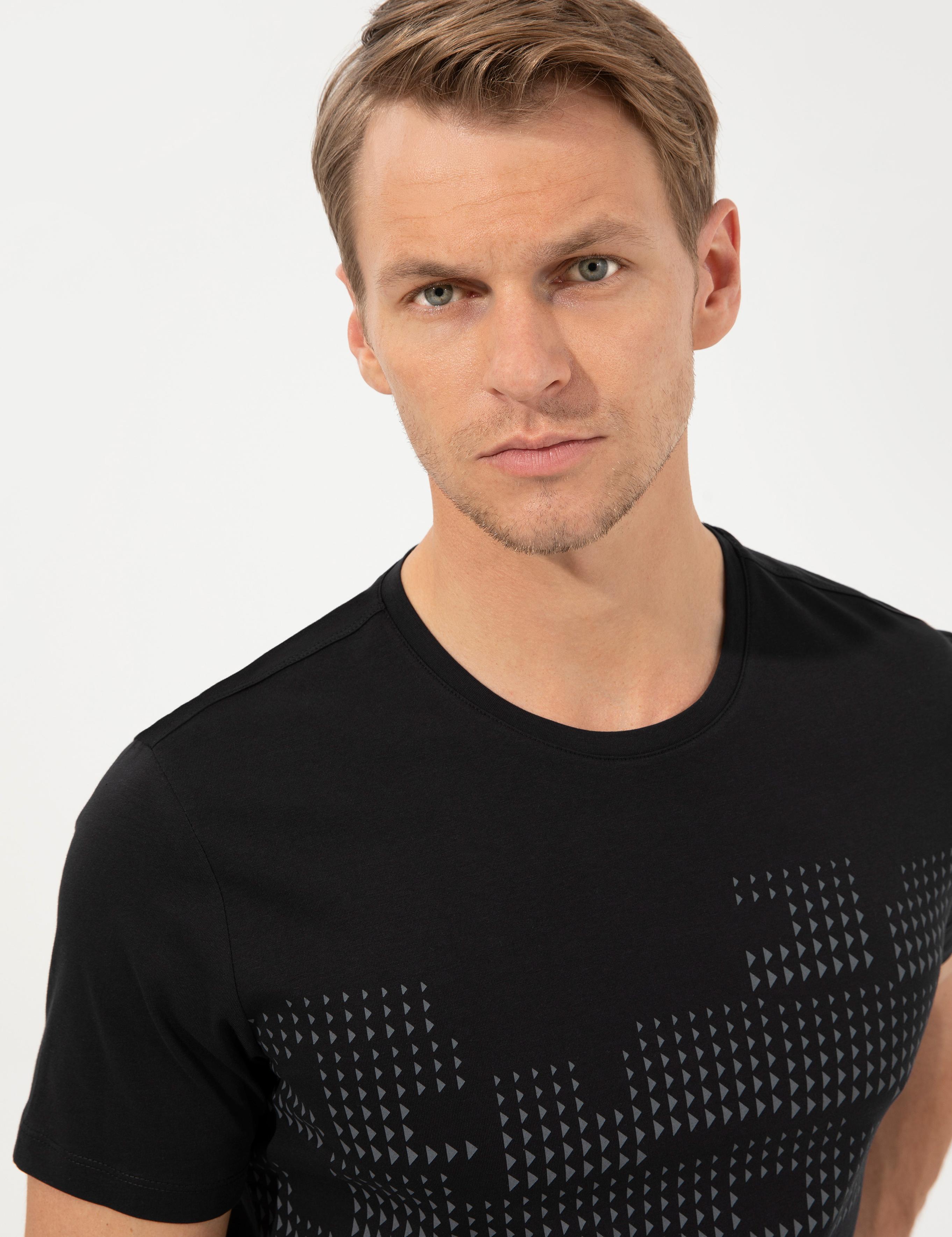 Siyah Slim Fit Bisiklet Yaka Tişört