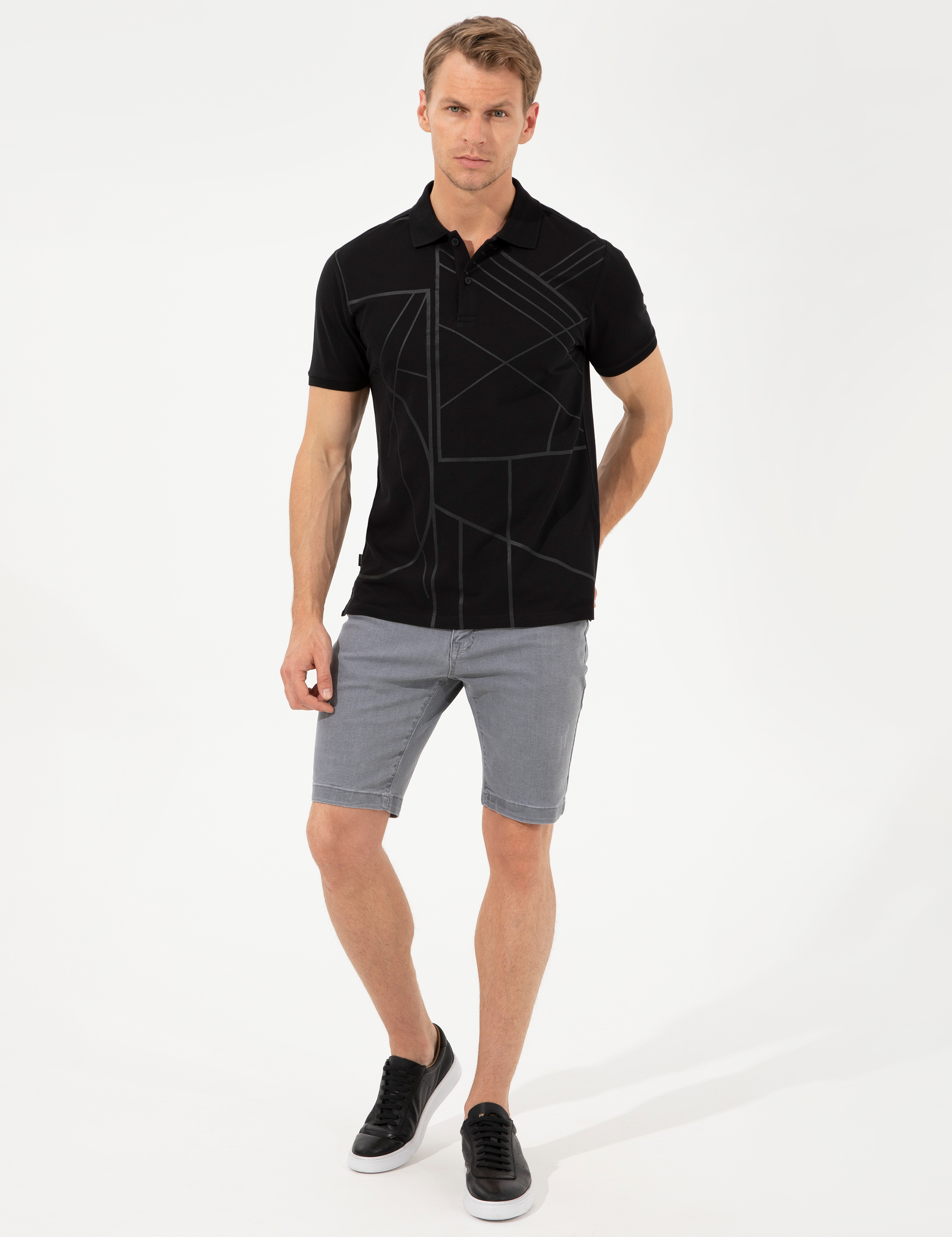Siyah Slim Fit Polo Yaka Tişört - Image 4