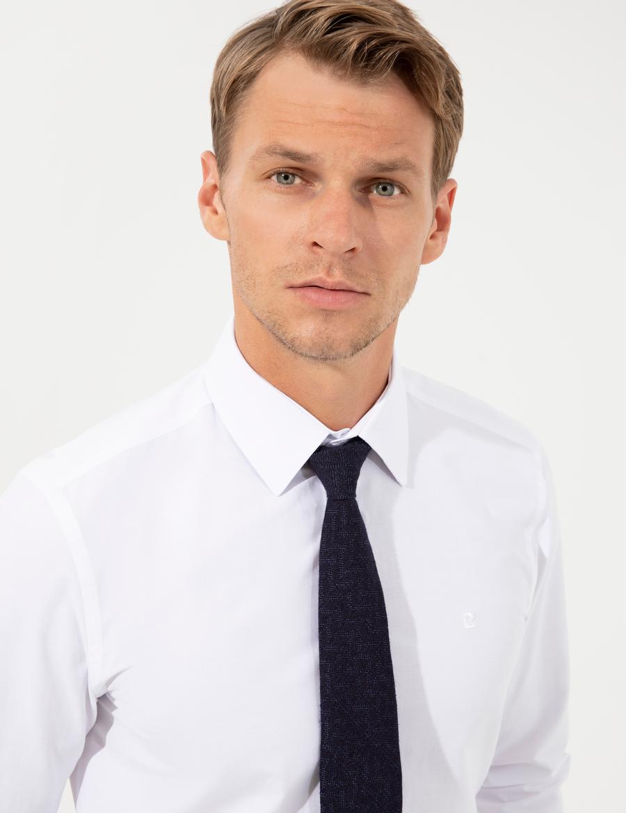 Beyaz Slim Fit Uzun Kollu Klasik Gömlek