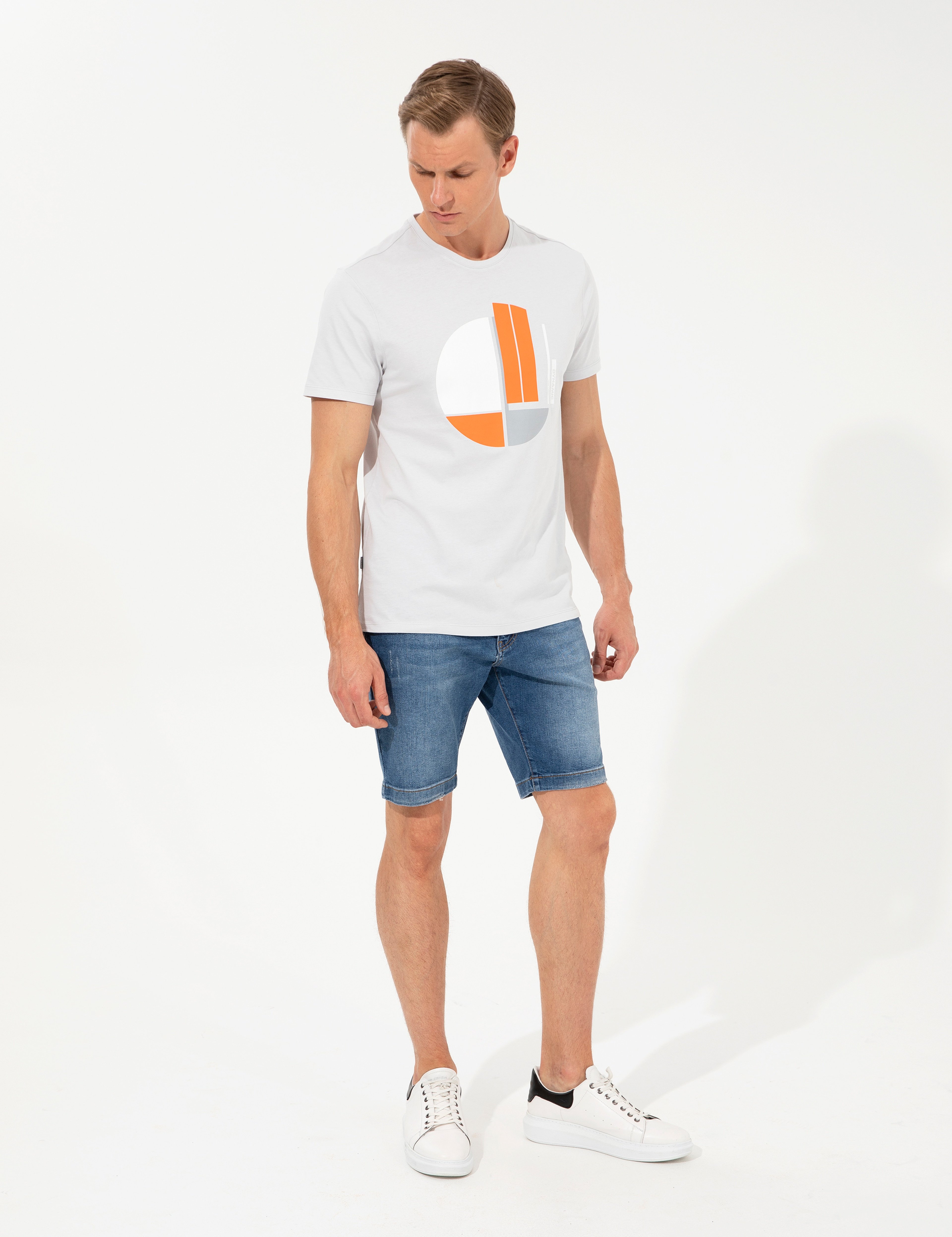 Mavi Slim Fit Jean Şort - Image 1