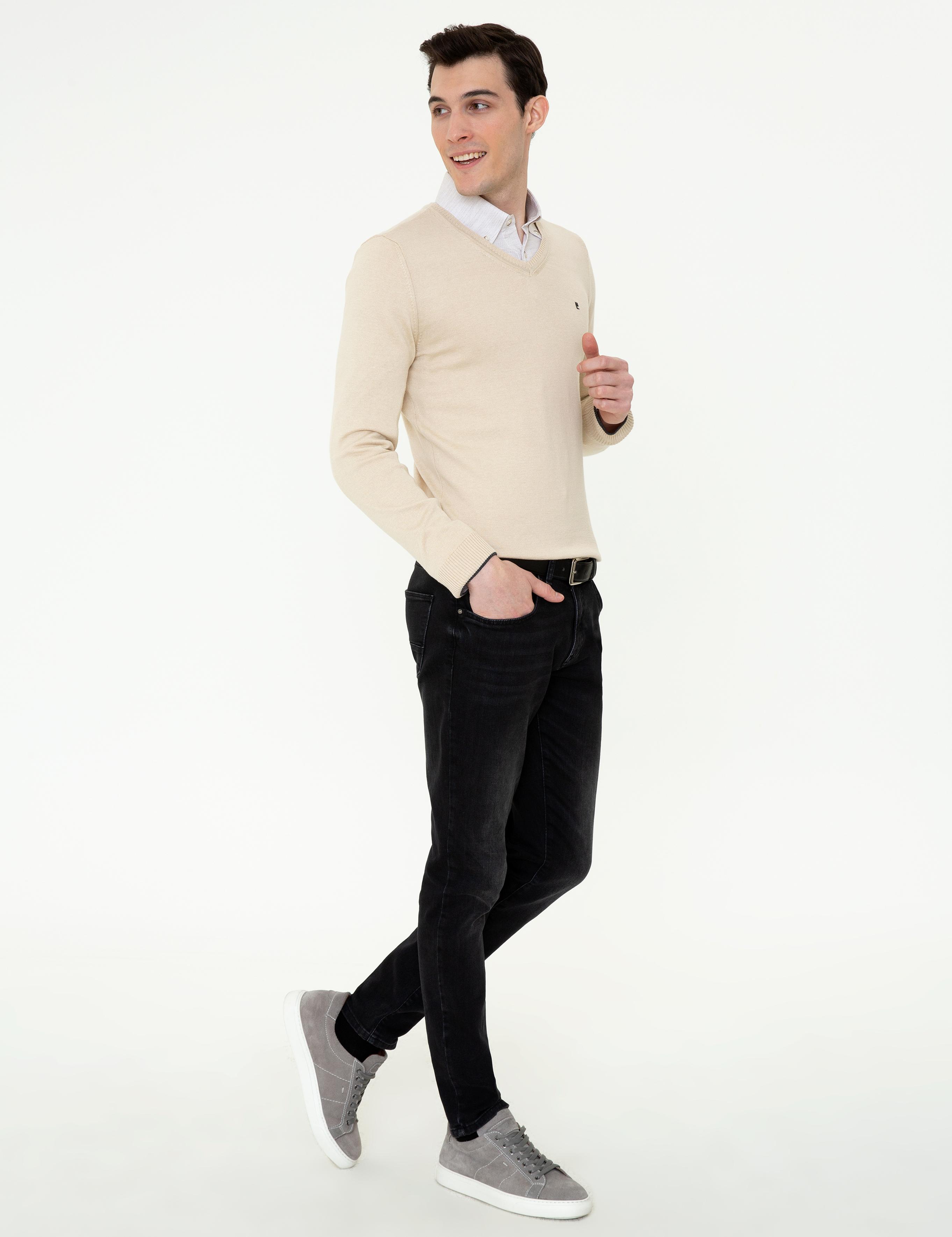 Taş Slim Fit V Yaka Basic Triko Kazak