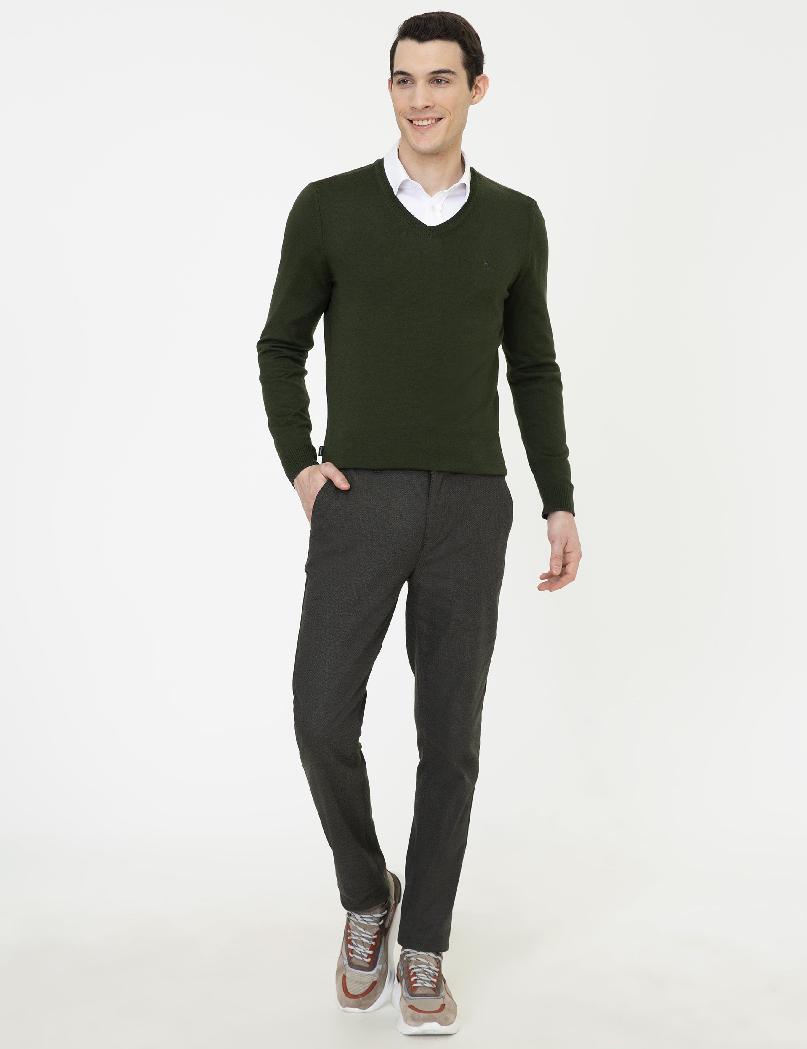 Yeşil Slim Fit V Yaka Basic Triko Kazak
