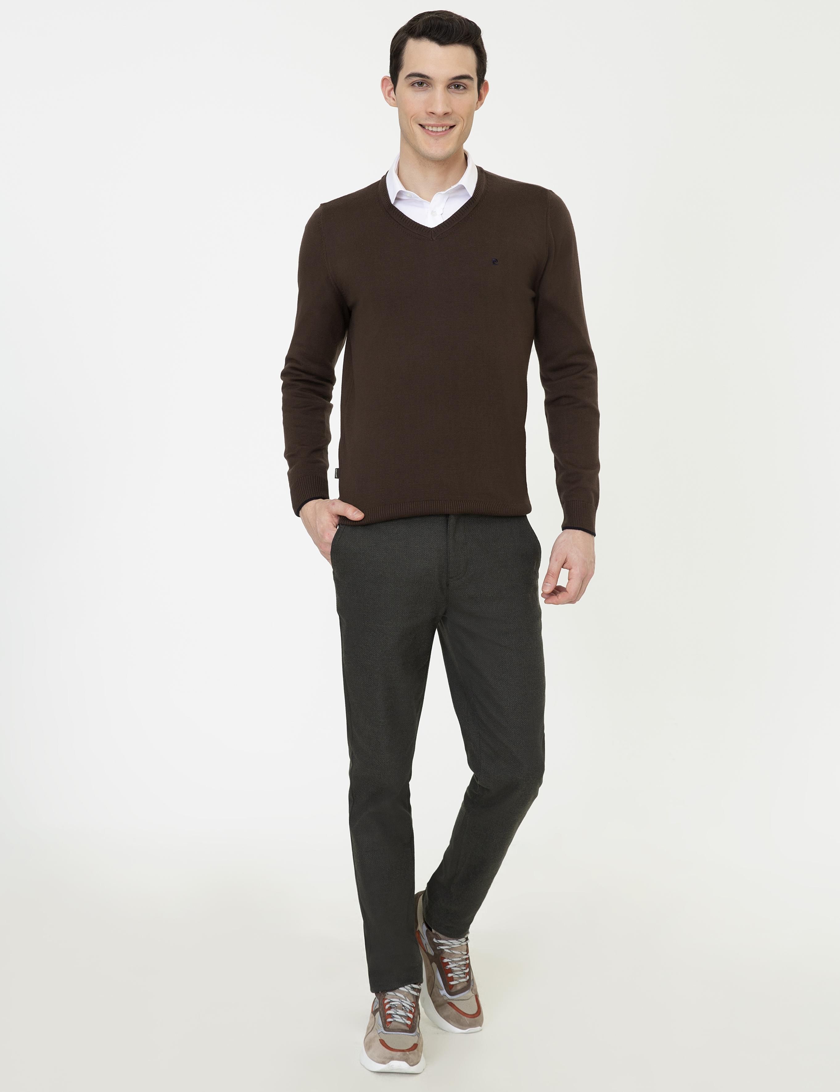 Kahverengi Slim Fit V Yaka Basic Triko Kazak