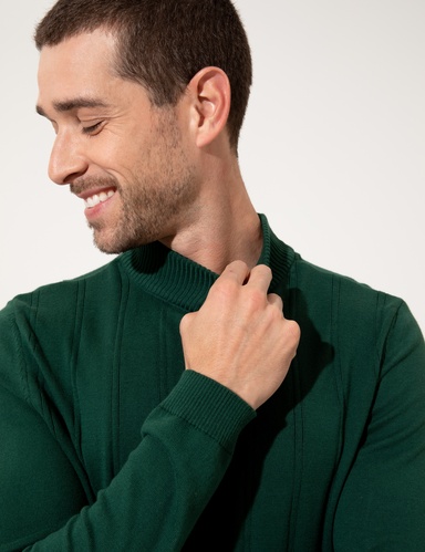 Yeşil Slim Fit Yarım Balıkçı Triko Kazak
