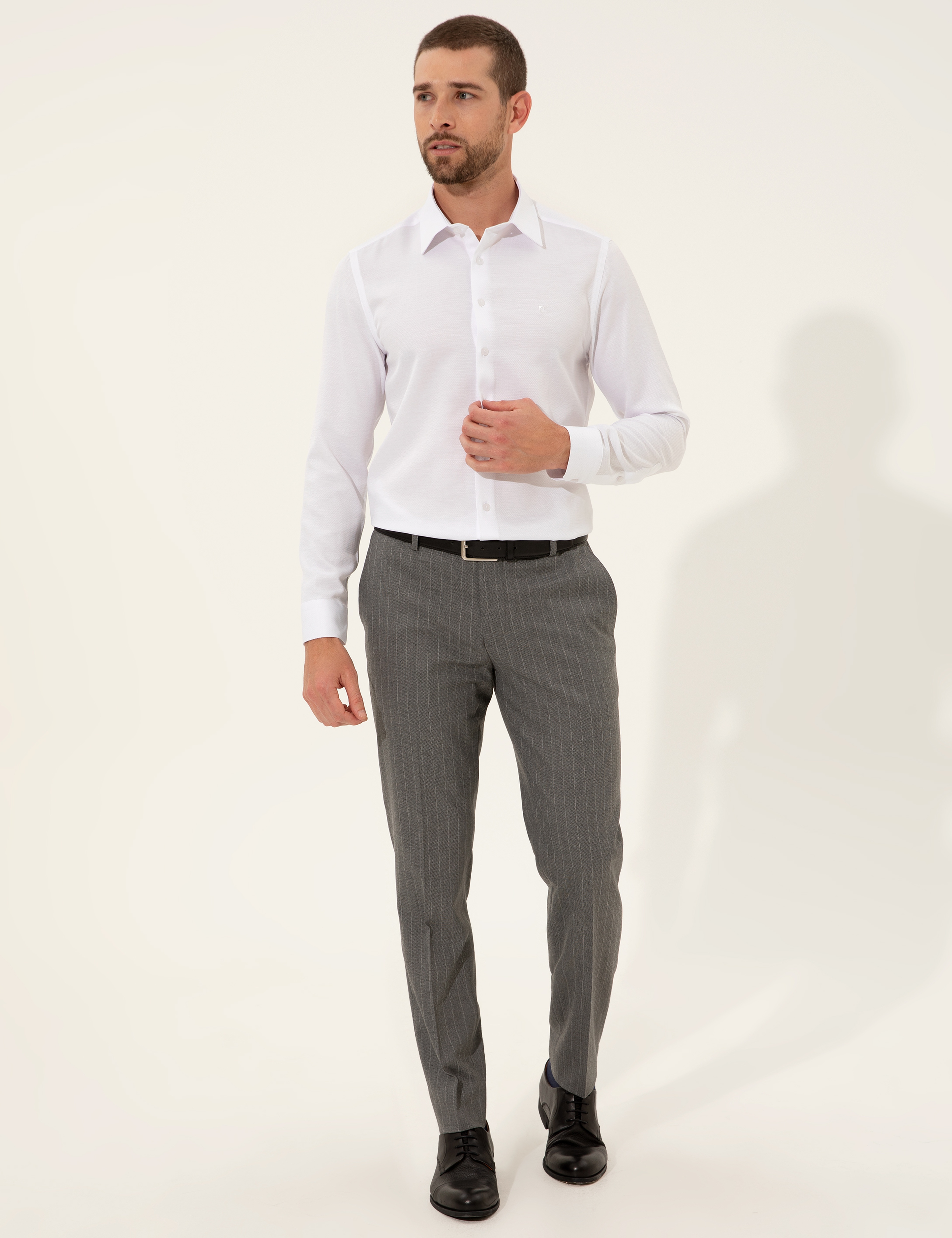 Beyaz Slim Fit Uzun Kollu Gömlek - Image 4