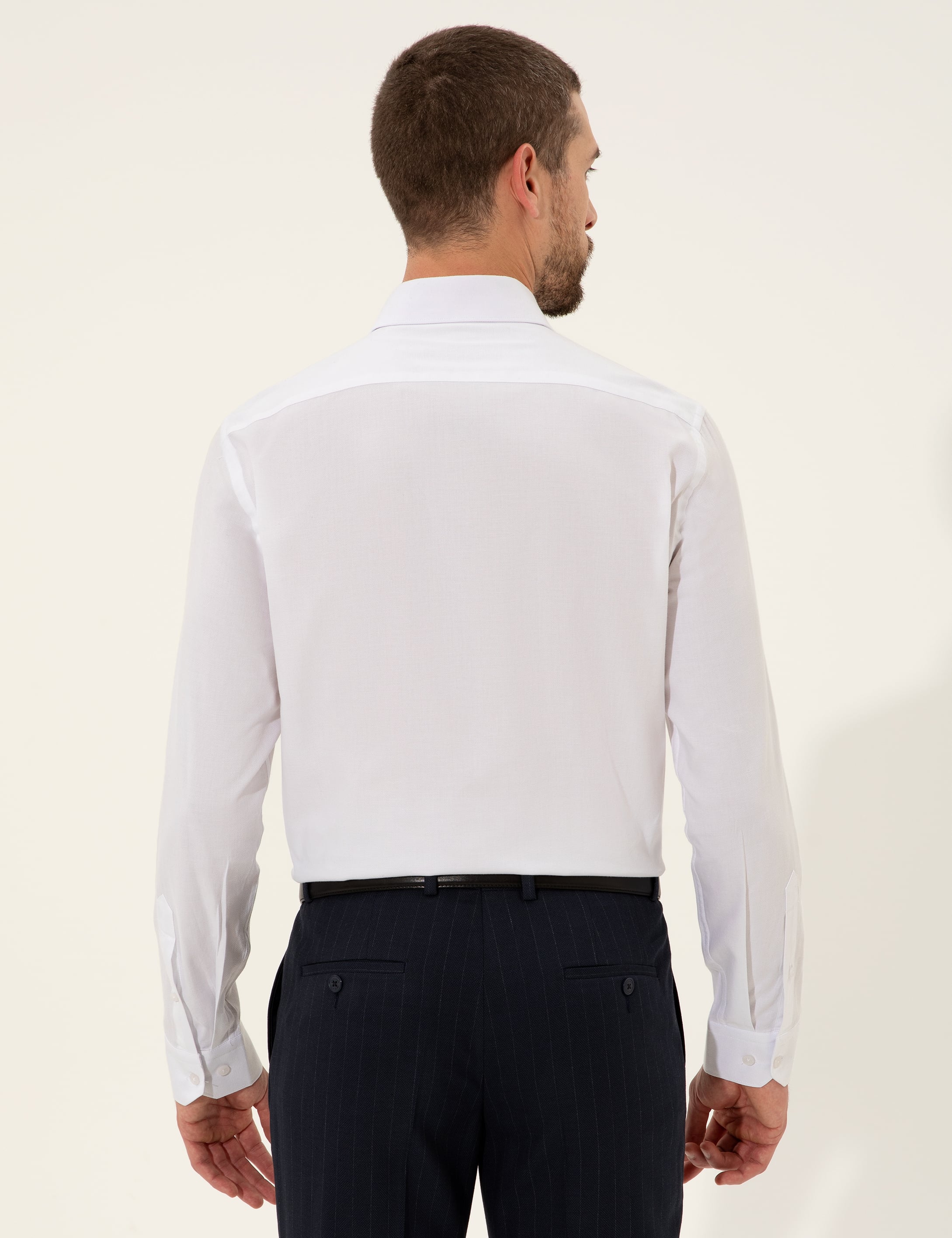 Beyaz Slim Fit Uzun Kollu Gömlek