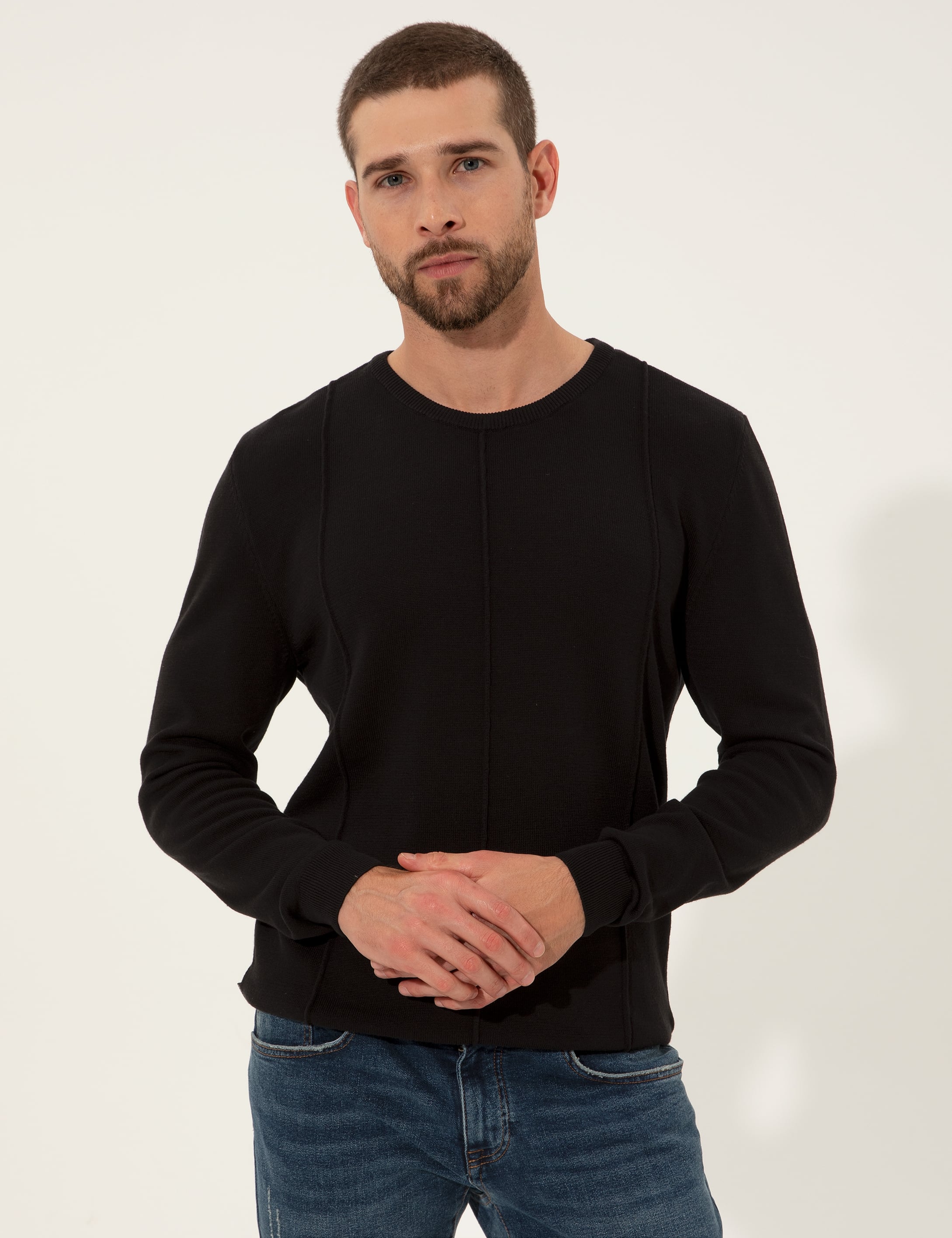 Siyah Slim Fit Bisiklet Yaka Triko Kazak