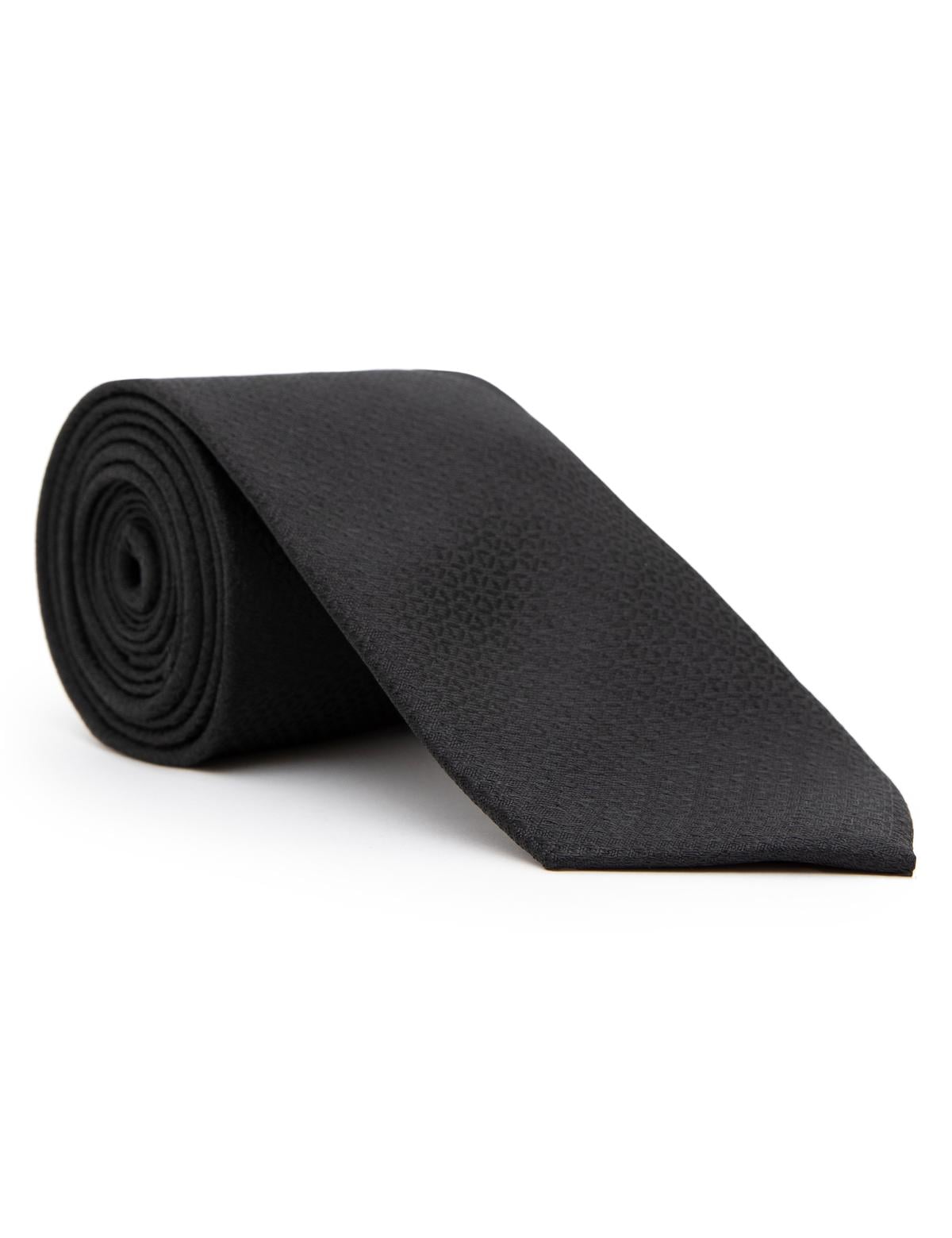 Siyah Kravat