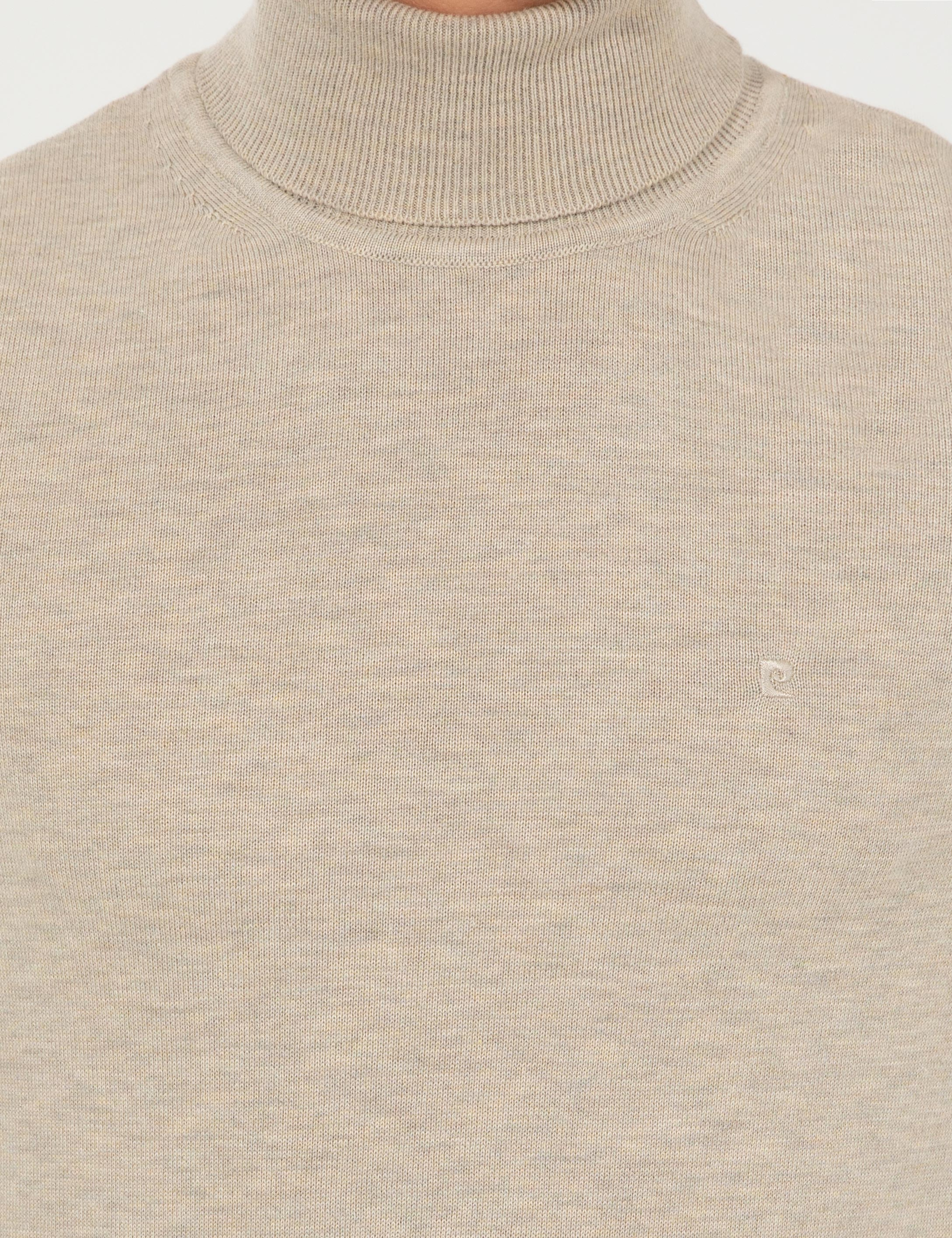 Kum Melanj Slim Fit Balıkçı Yaka Basic Triko Kazak