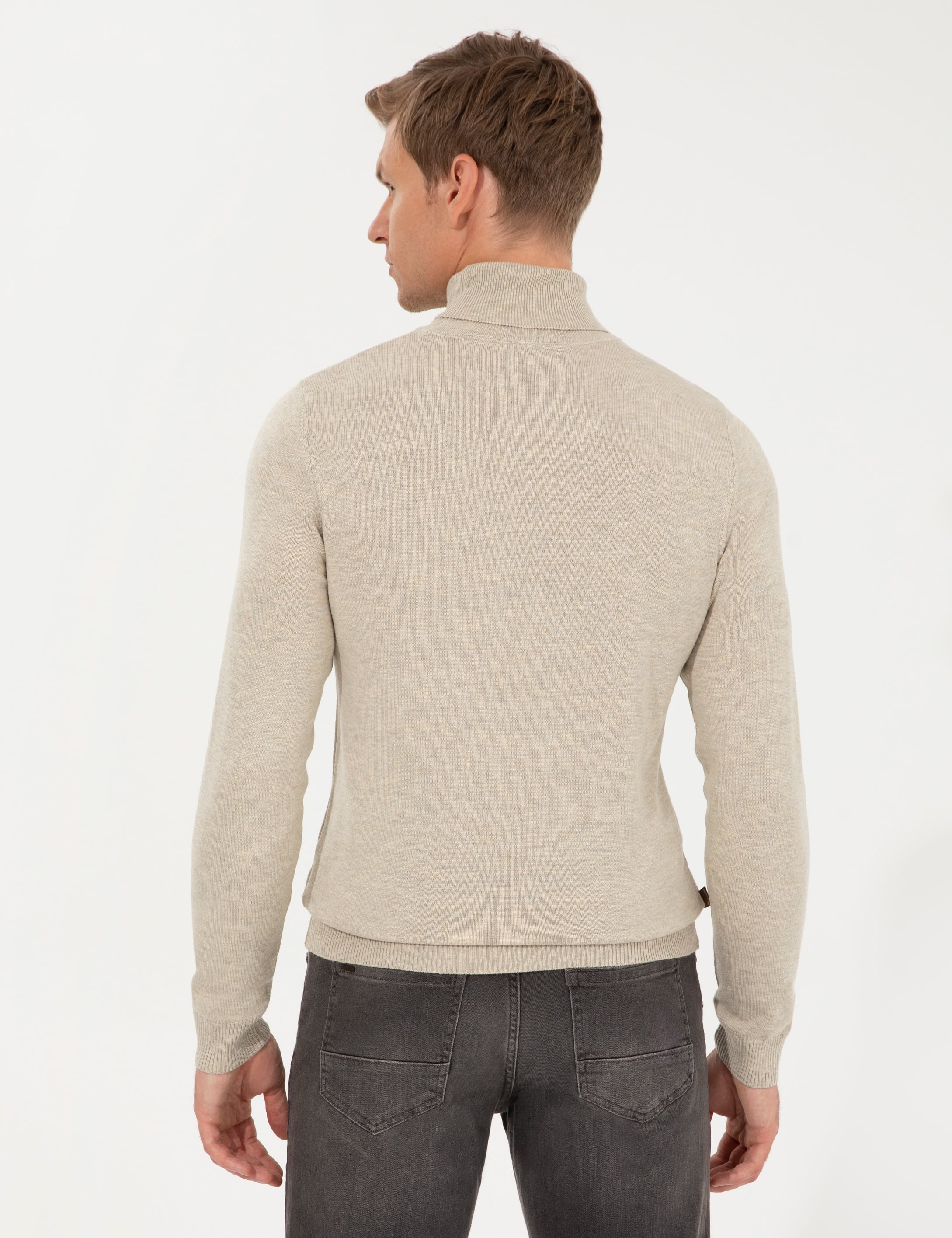 Kum Melanj Slim Fit Balıkçı Yaka Basic Triko Kazak