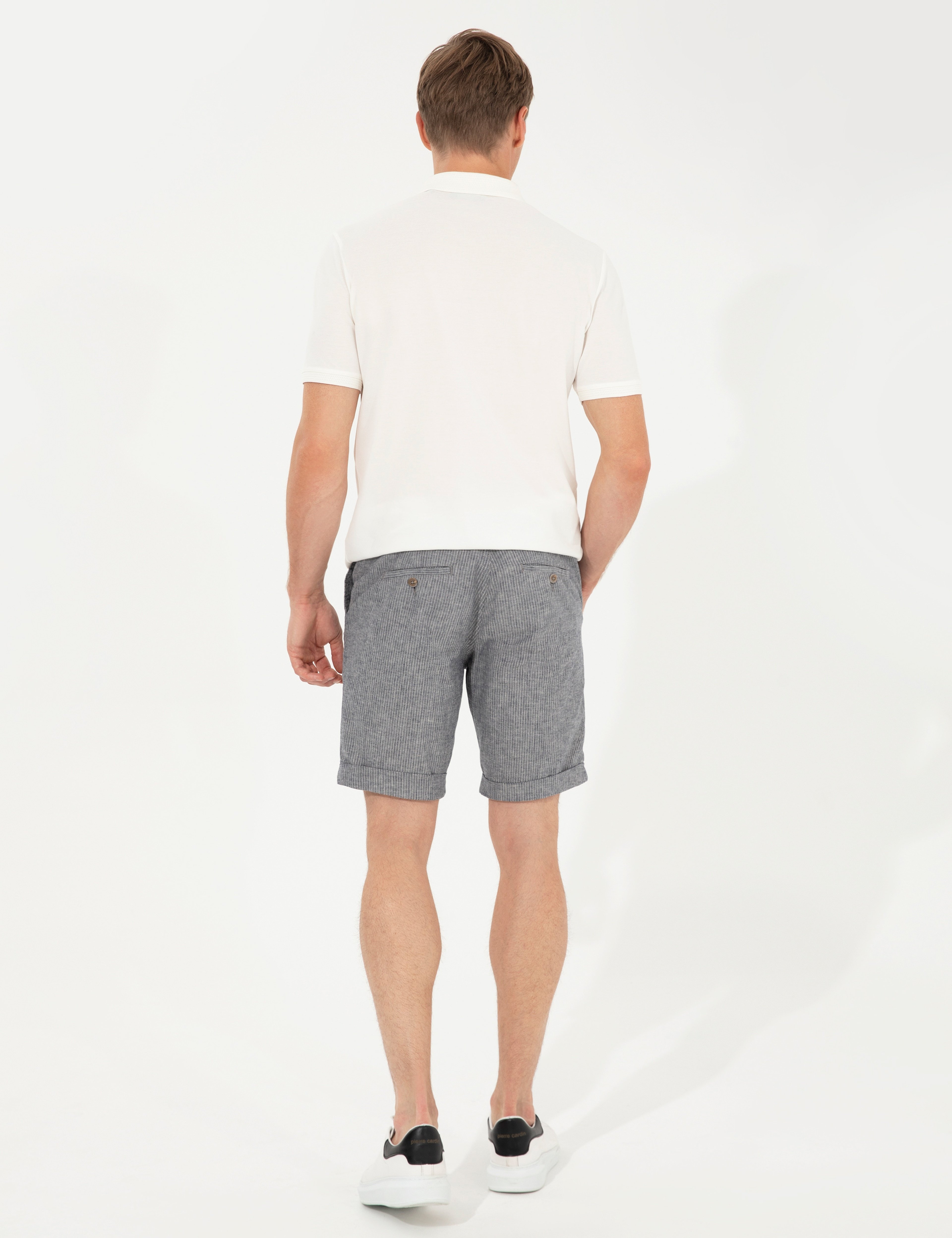 Lacivert Regular Fit Keten Karışımlı Çizgili Beli Lastikli Bağcıklı Bermuda Şort