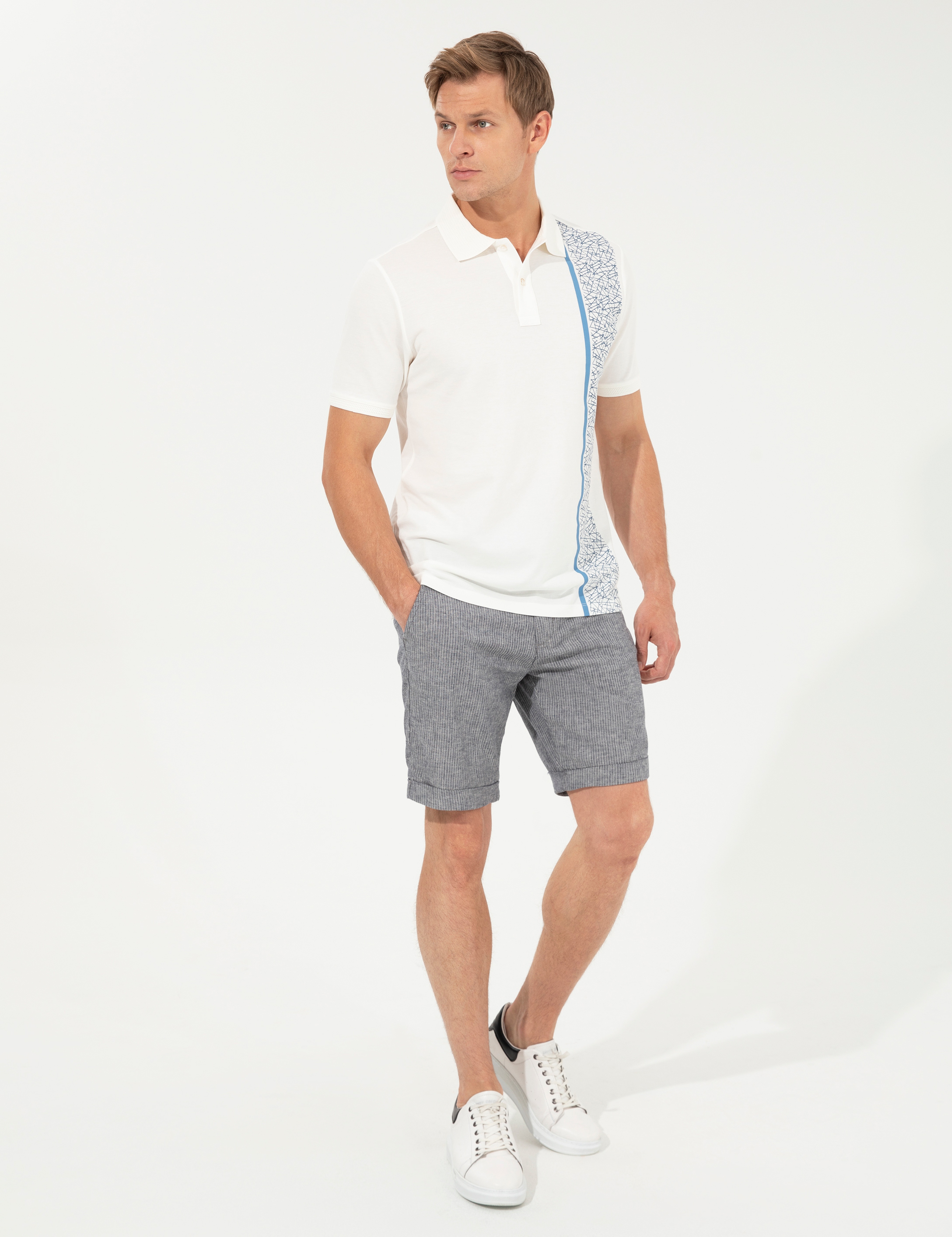 Lacivert Regular Fit Keten Karışımlı Çizgili Beli Lastikli Bağcıklı Bermuda Şort - Image 1