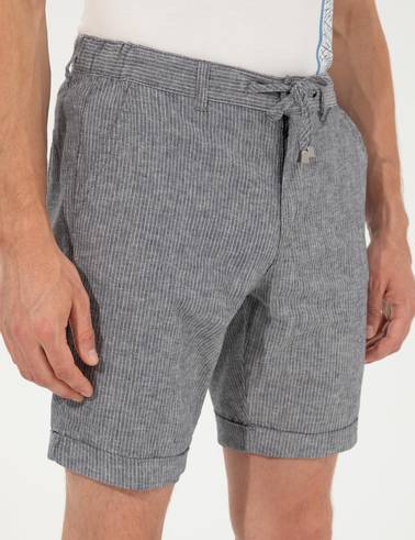 Lacivert Regular Fit Keten Karışımlı Çizgili Beli Lastikli Bağcıklı Bermuda Şort