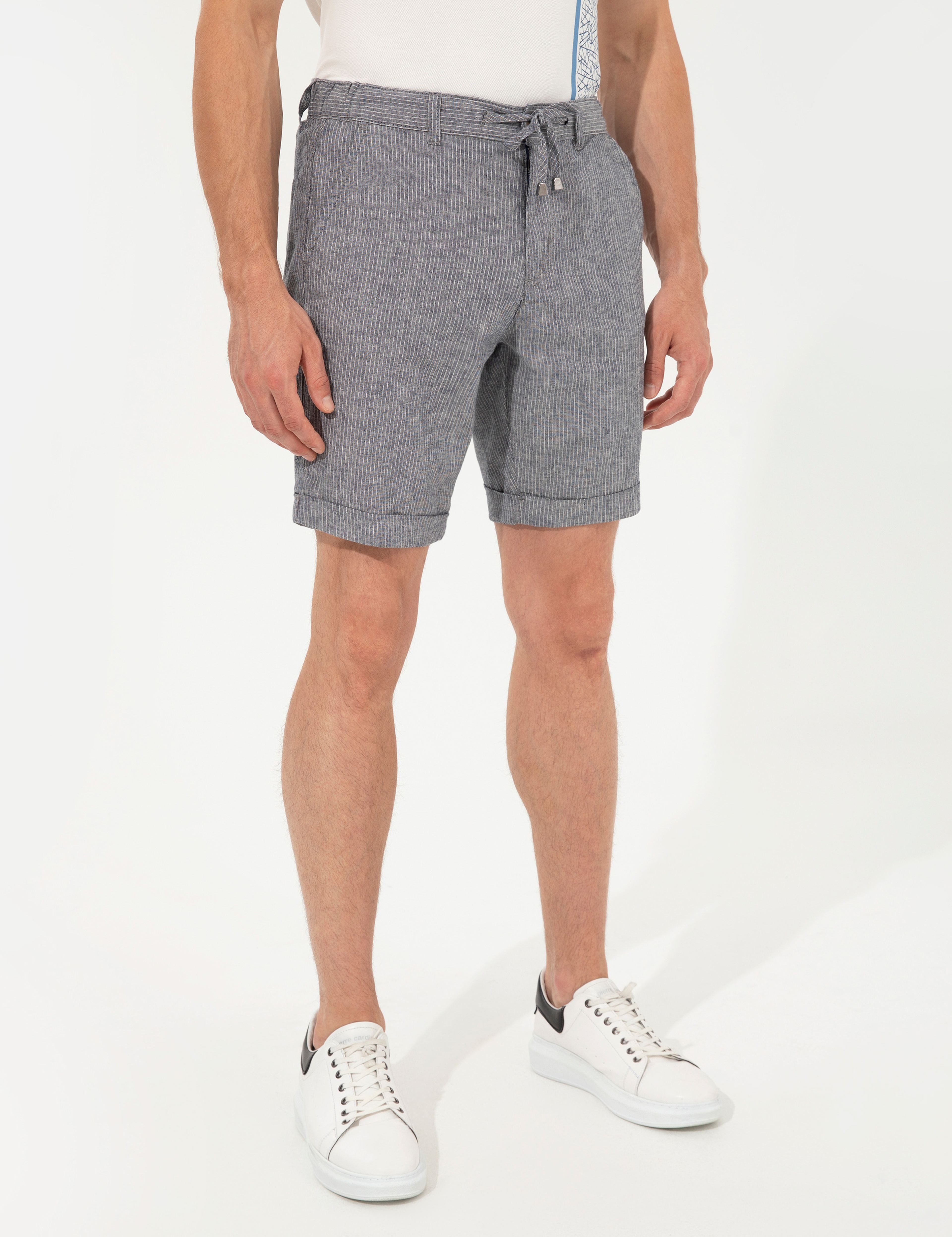 Lacivert Regular Fit Keten Karışımlı Çizgili Beli Lastikli Bağcıklı Bermuda Şort - Image 2