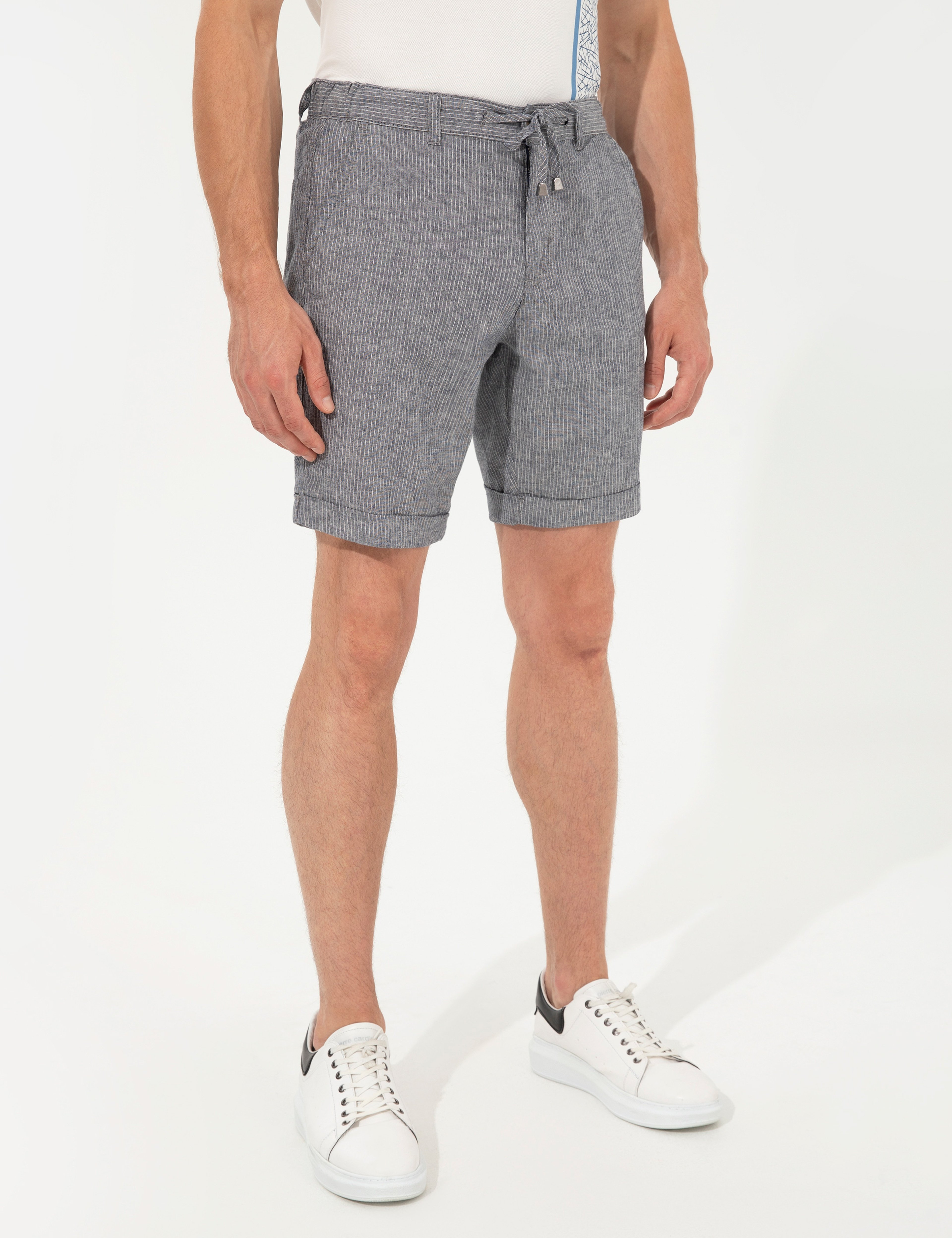 Lacivert Regular Fit Keten Karışımlı Çizgili Beli Lastikli Bağcıklı Bermuda Şort