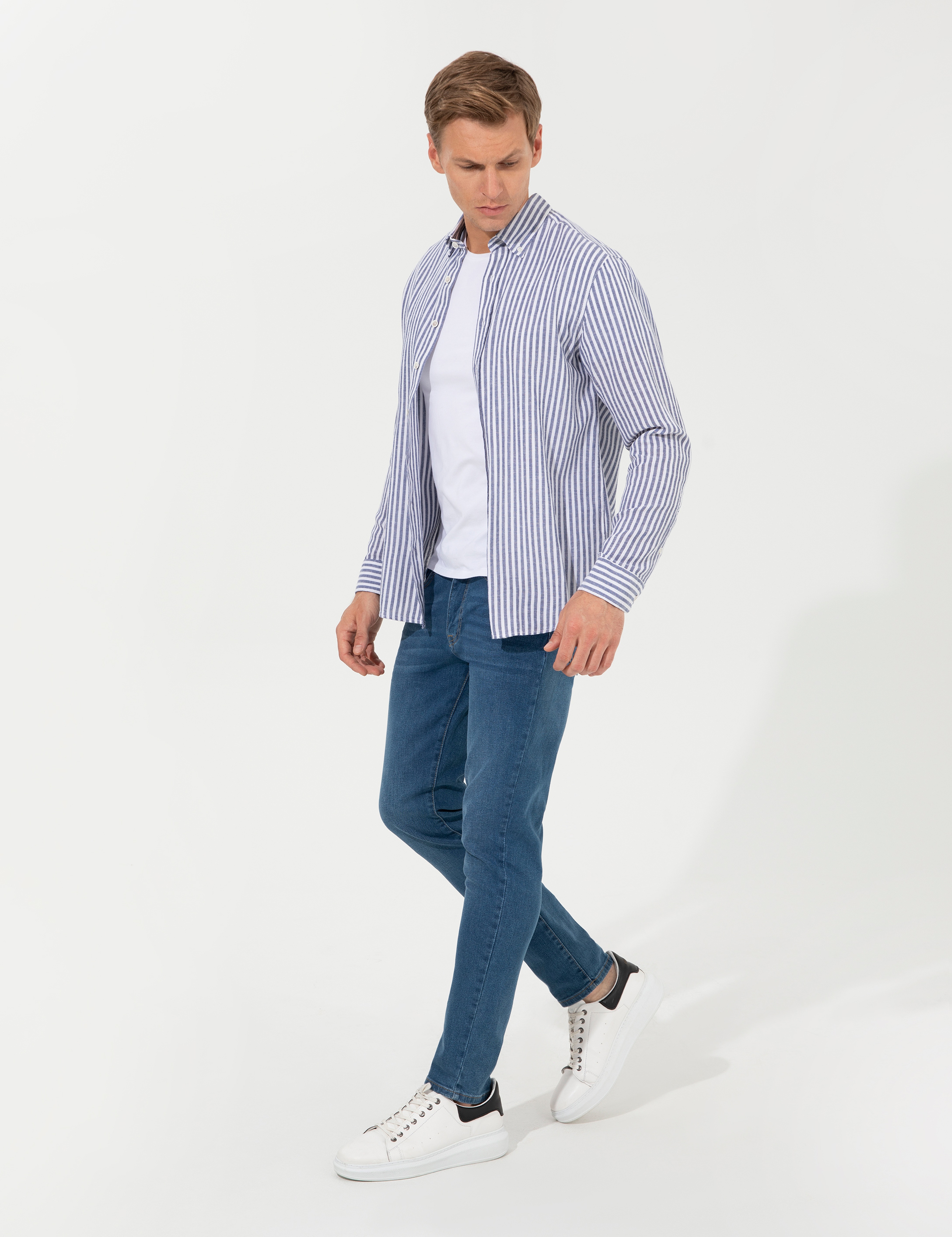 Lacivert Regular Fit Uzun Kollu Gömlek - Image 2