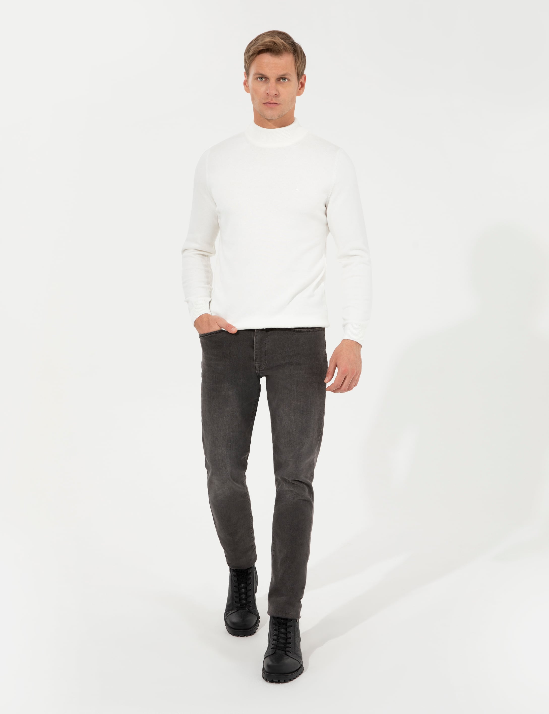 Pierre Cardin Ekru Slim Fit Yarım Balıkçı Yaka Basic Triko Kazak görsel 4