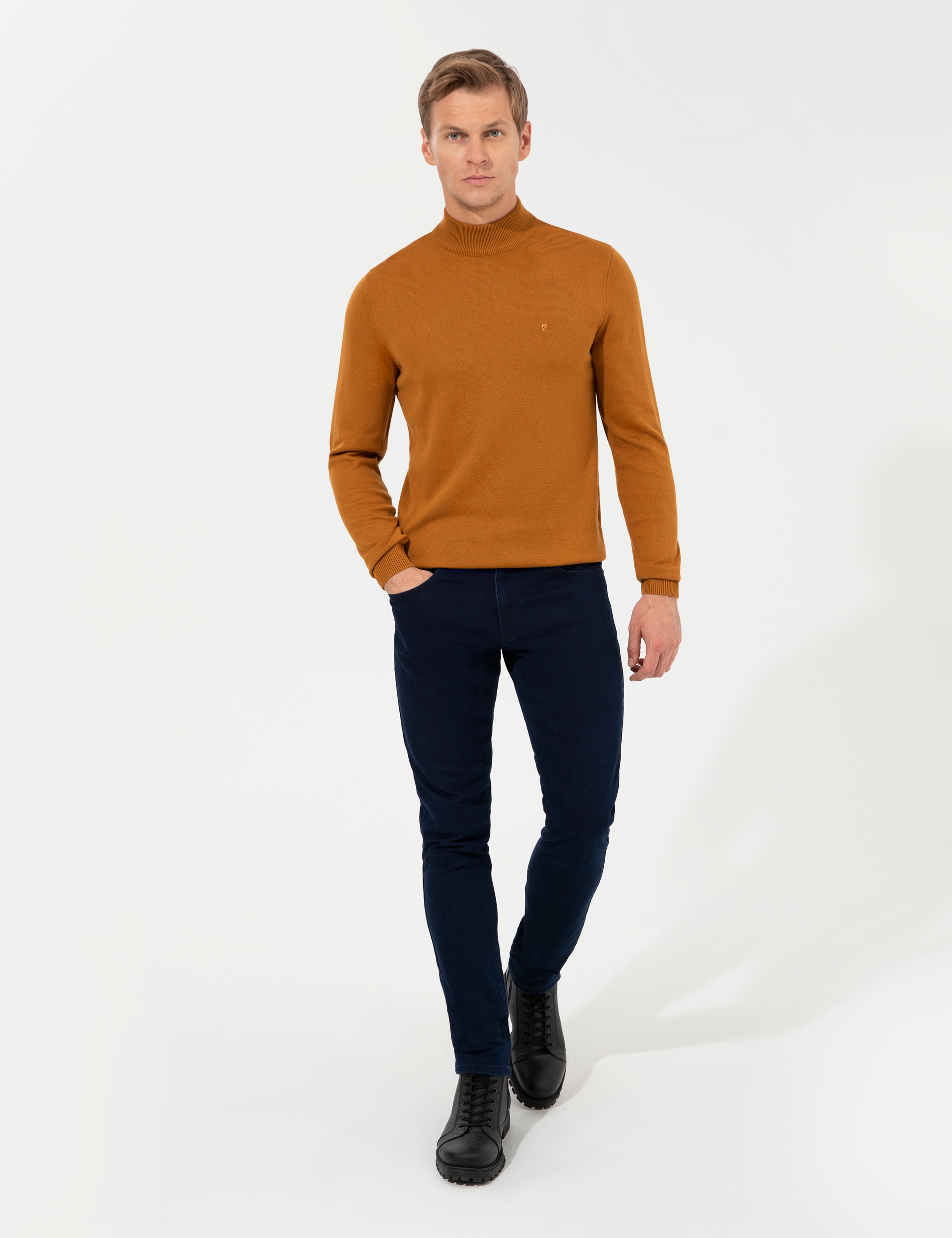 Kahverengi Slim Fit Yarım Balıkçı Yaka Basic Triko Kazak