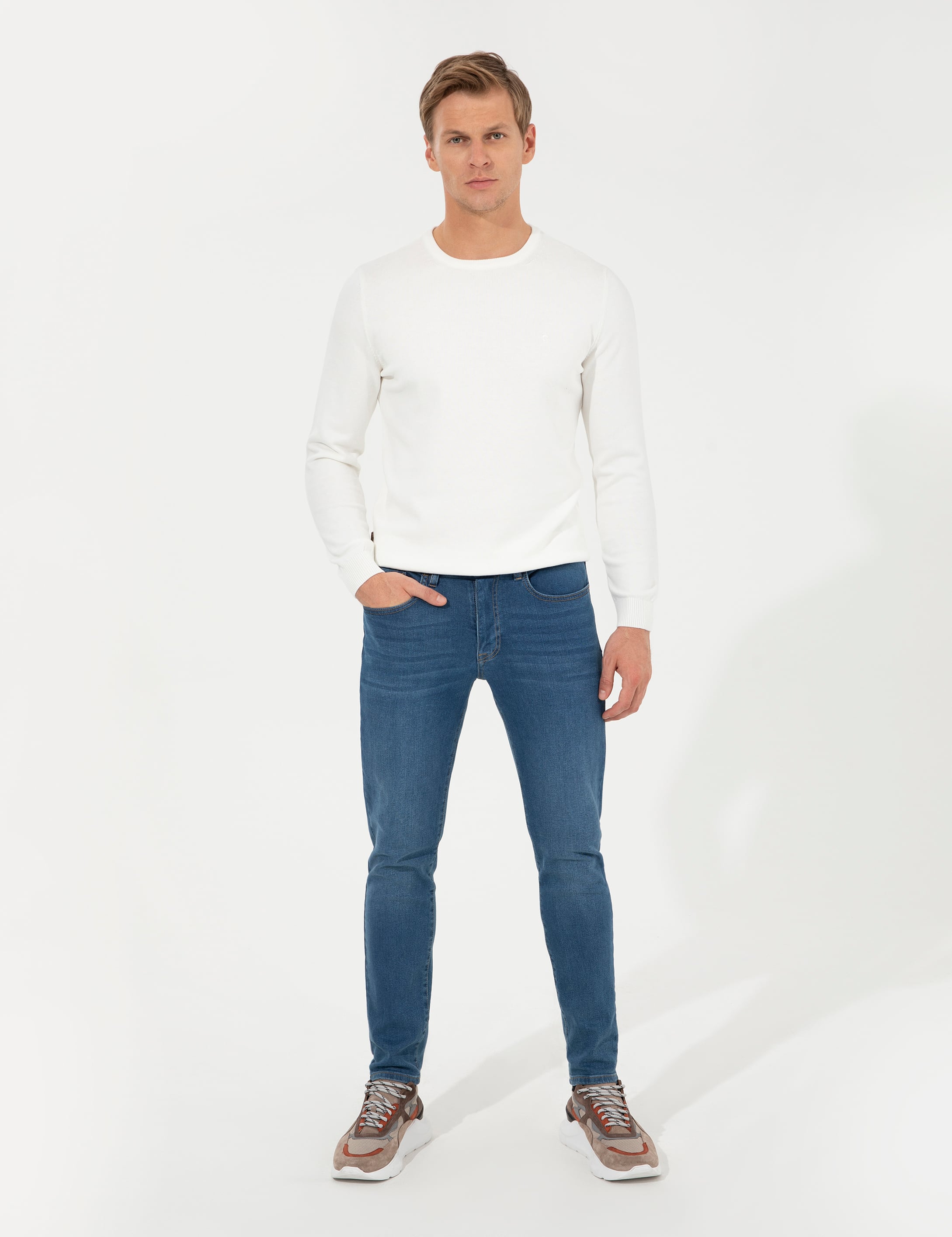 Ekru Slim Fit Bisiklet Yaka Basic Triko Kazak