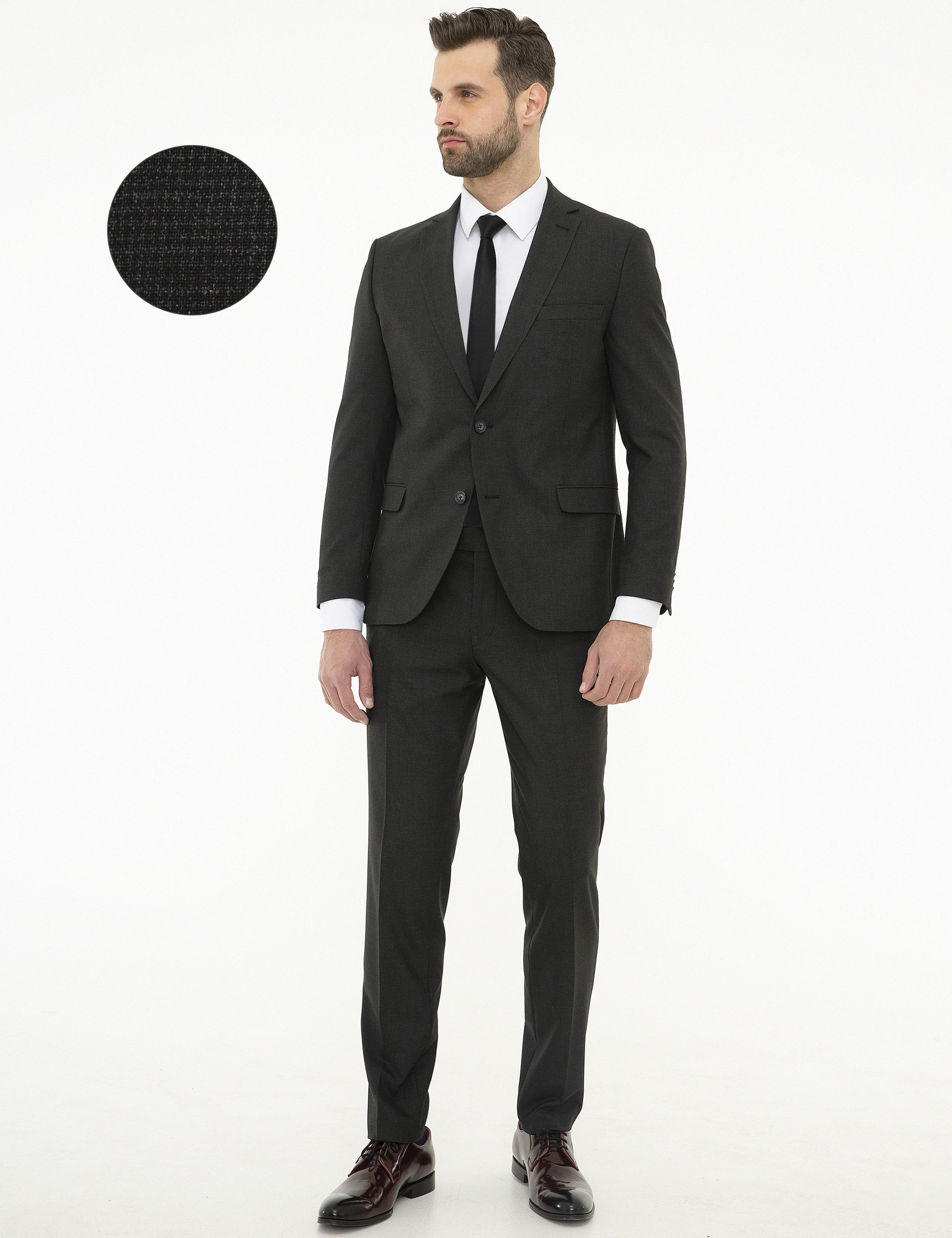 Siyah Ekstra Slim Fit Takım Elbise - Image 1