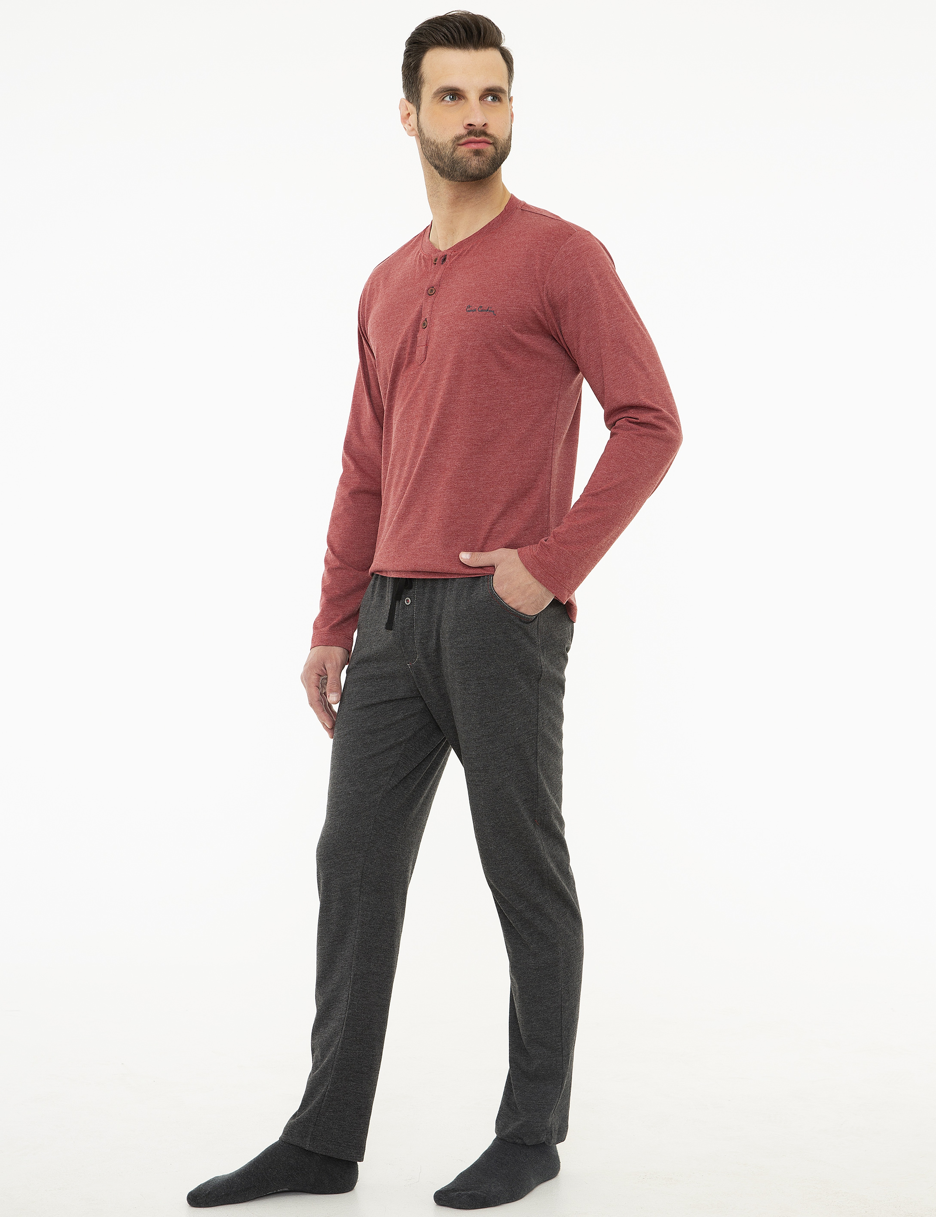 Kırmızı Pijama Takımı - Image 2