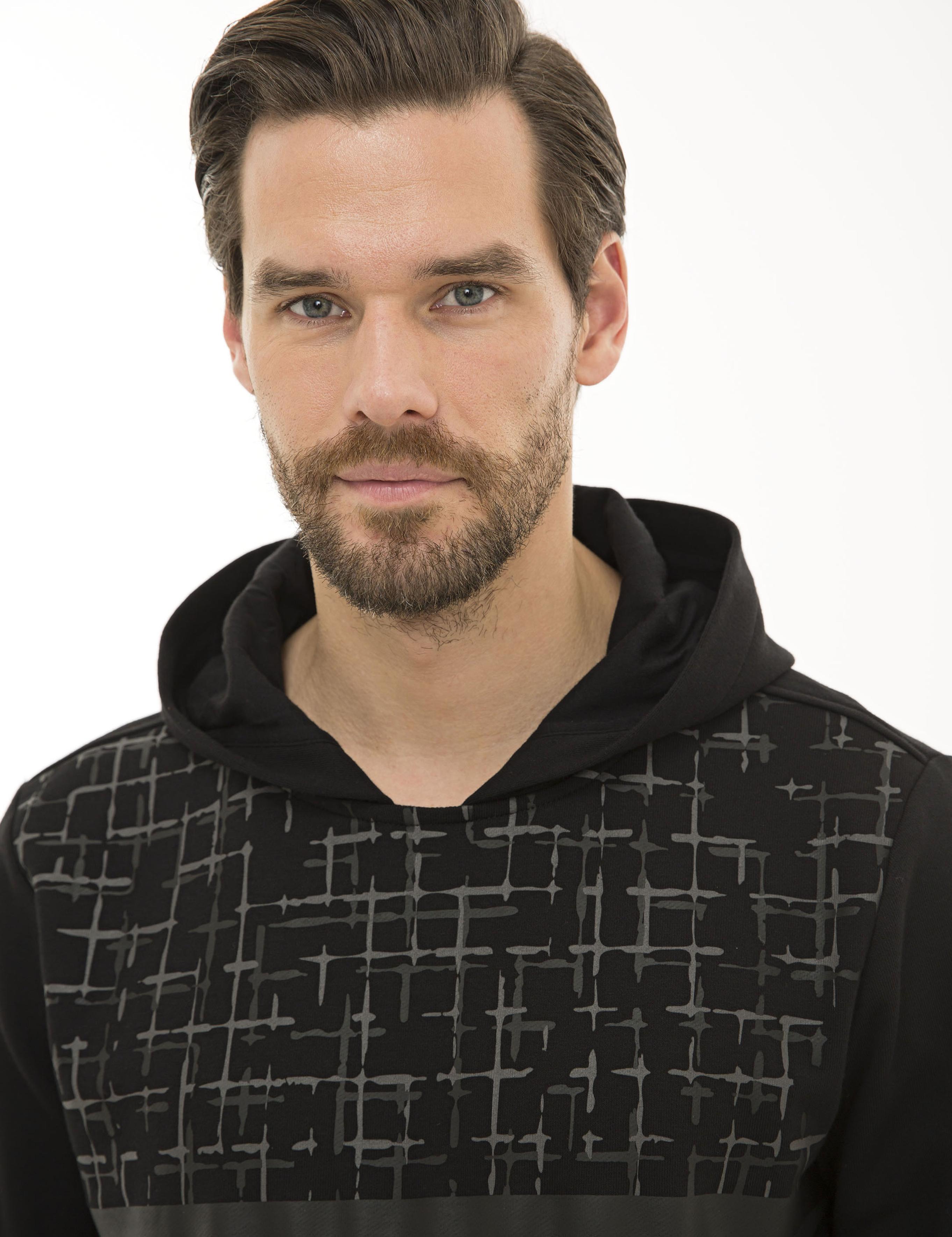 Siyah Regular Fit Sweatshirt