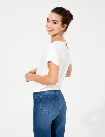 Beyaz Crop Top Kısa Kollu Bluz - 50252493004
