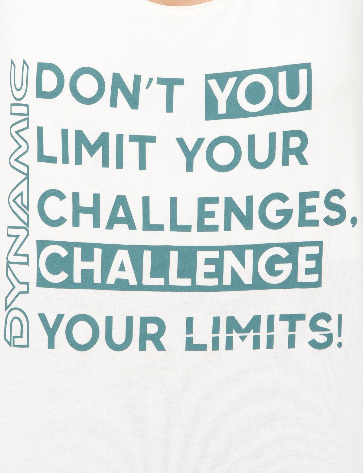 Beyaz Kolsuz Tişört - 50250519009