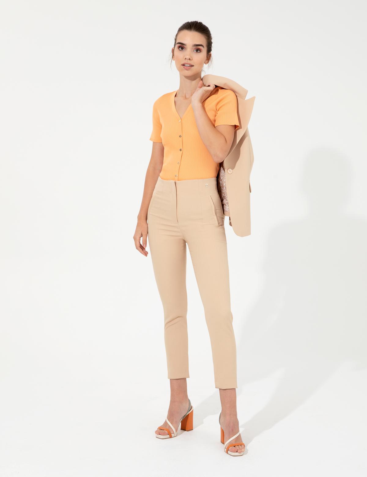 Ekru Carrot Fit Kumaş Pantolon