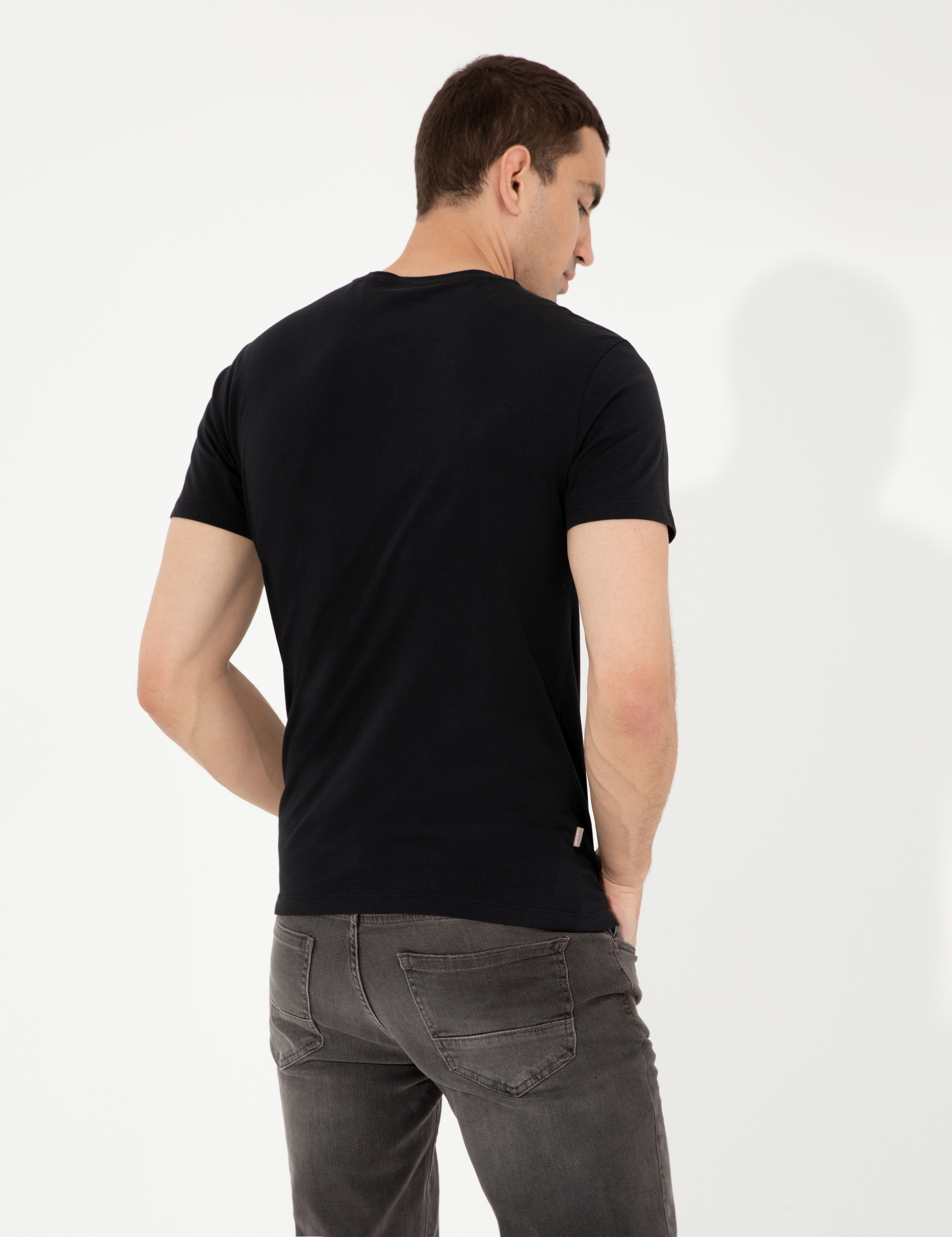 Siyah Slim Fit Bisiklet Yaka Tişört - Image 5
